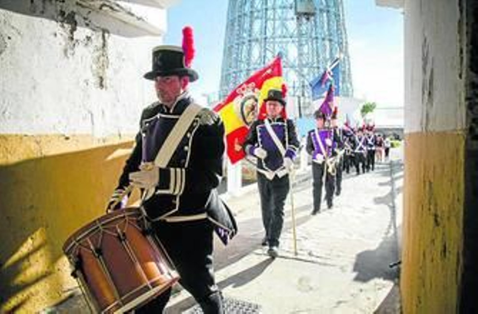 Homenaje a los voluntarios de Extramuros en la quinta edición de la Fiesta de los Cañonazos en Puntales.