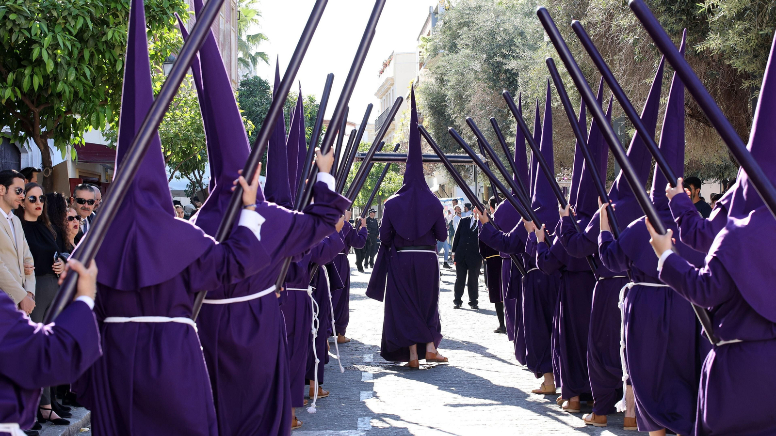 Imágenes del Viernes Santo en Jerez