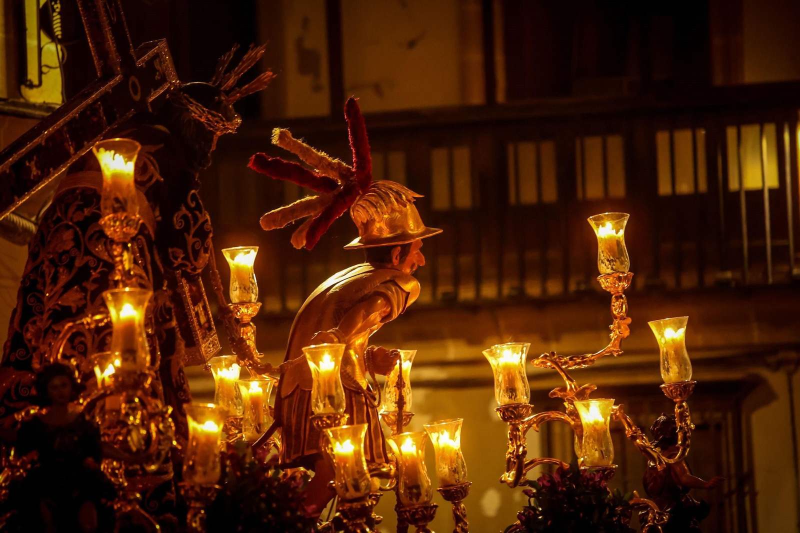 Madrugada del Viernes Santo en Jerez: imágenes de la Noche de Jesús