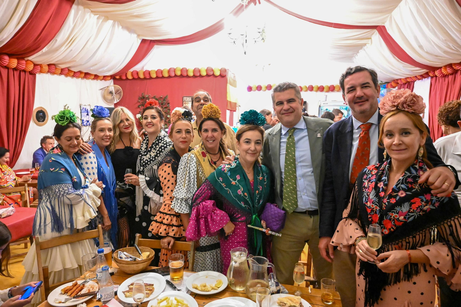 Ambiente de la noche del 10 de Octubre en la Feria Del Caballo 2025