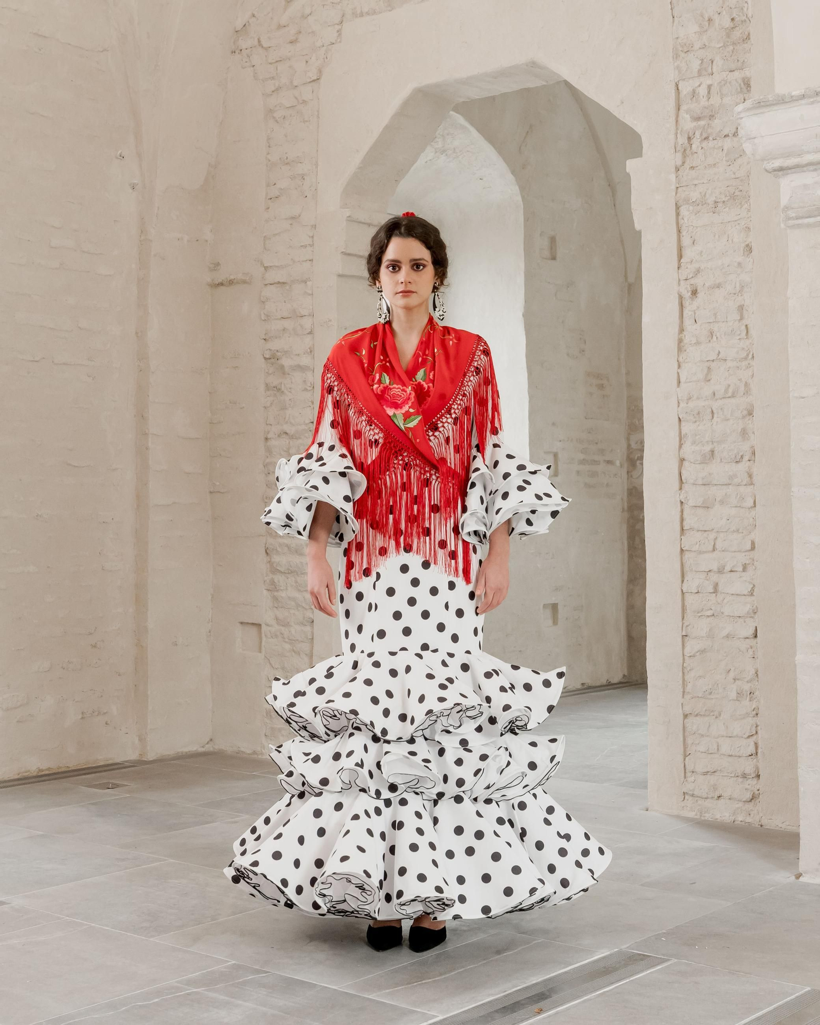 Las nueva colección de moda flamenca de Lina Sevilla, todas las fotos