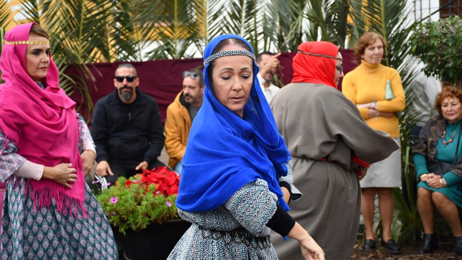 Puente Mayorga da comienzo a la Navidad con un animado Belén Viviente