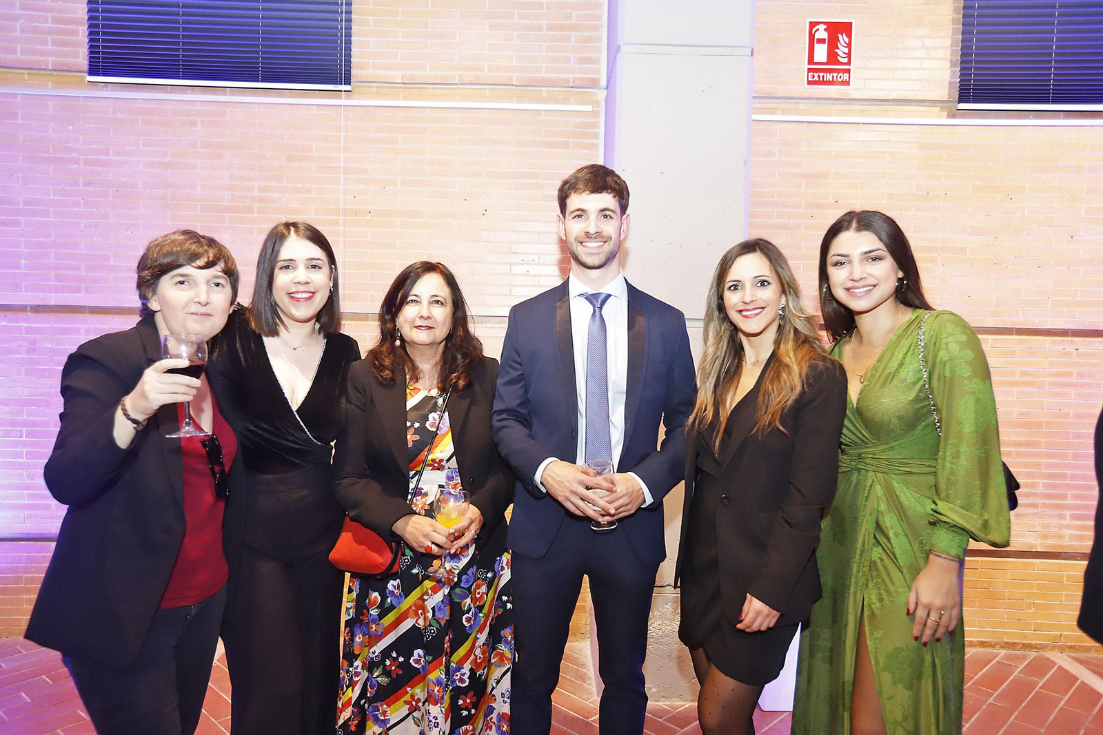 Imágenes de la recepción a los invitados a la gala del 40 aniversario de Huelva Información