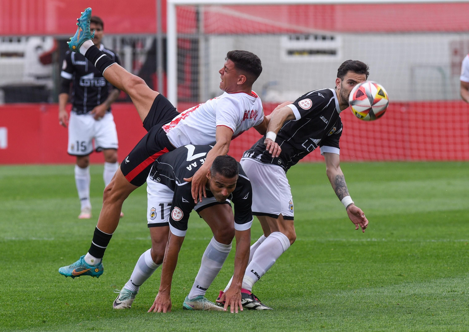 Las fotos del Sevilla Atlético-Balona de Segunda Federación (2-1)