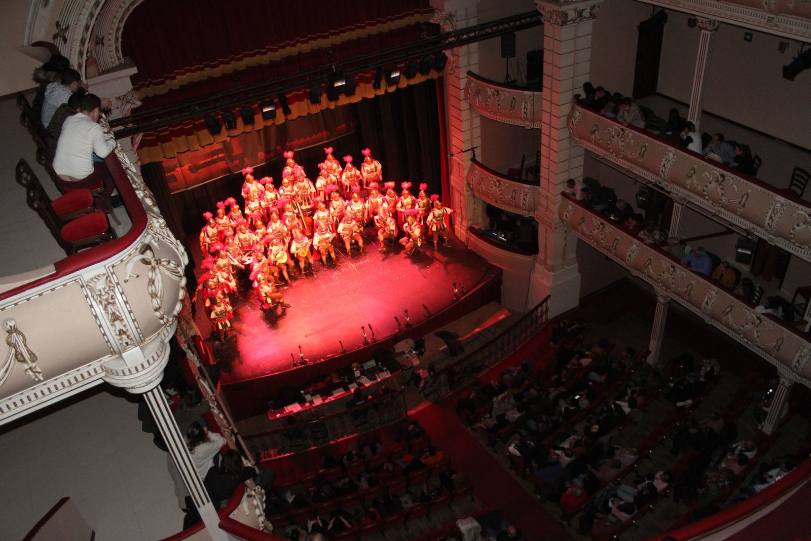 Imágenes del primer día de preliminares de concurso del Carnaval Colombino 2018