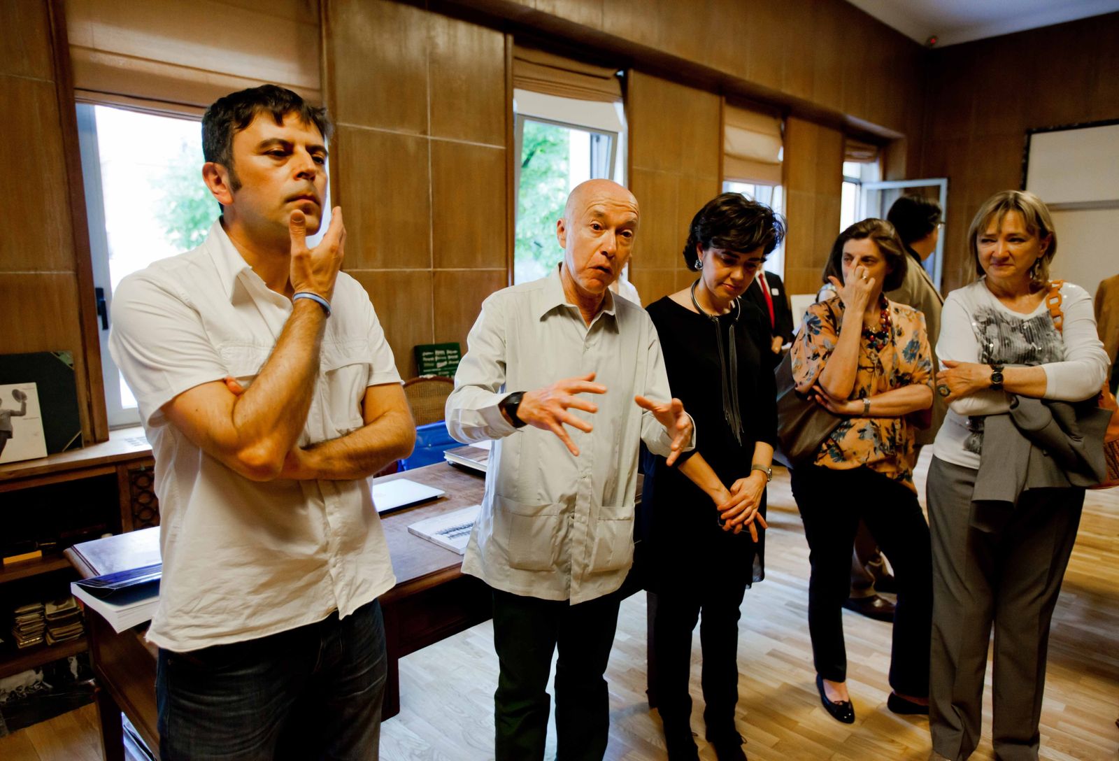 Rafael Doctor Roncero (Ciudad Real, 1966) reside entre Madrid y Níjar.