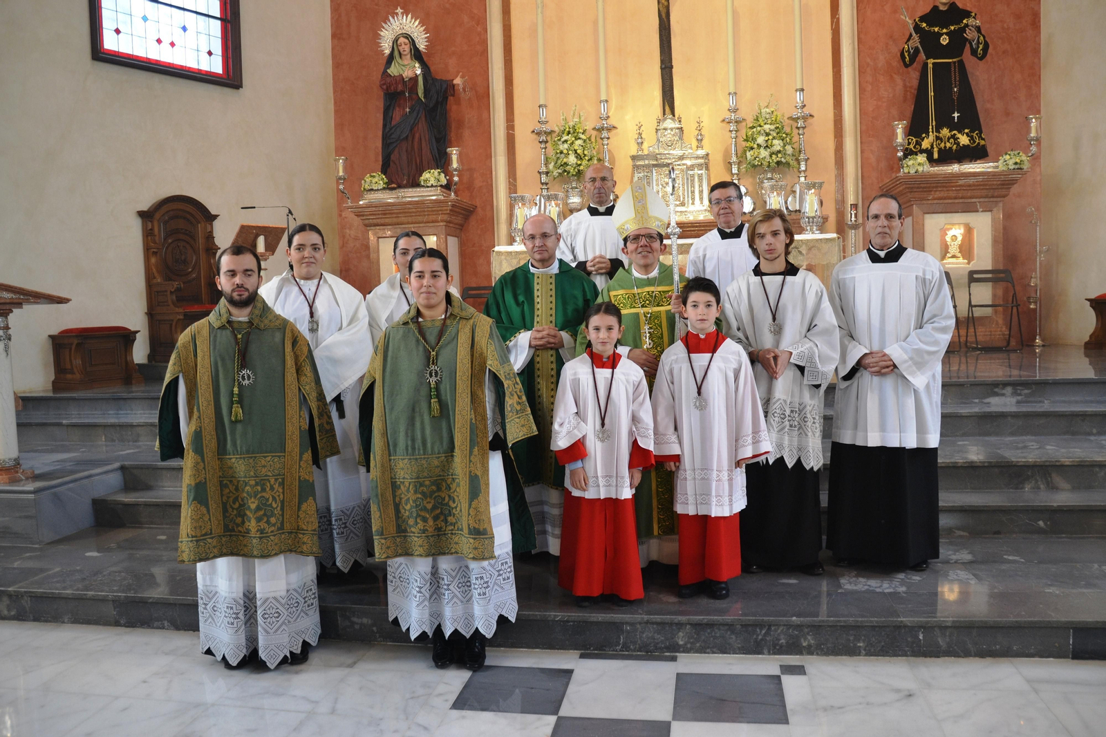 Valdivia durante la celebración de la eucaristía