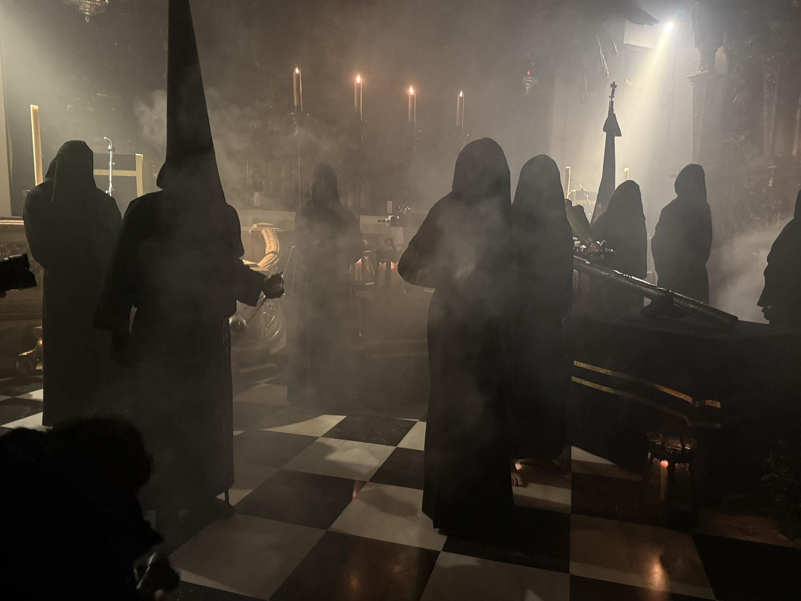 Las imágenes de la hermandad del Vía Crucis el Lunes Santo en Córdoba