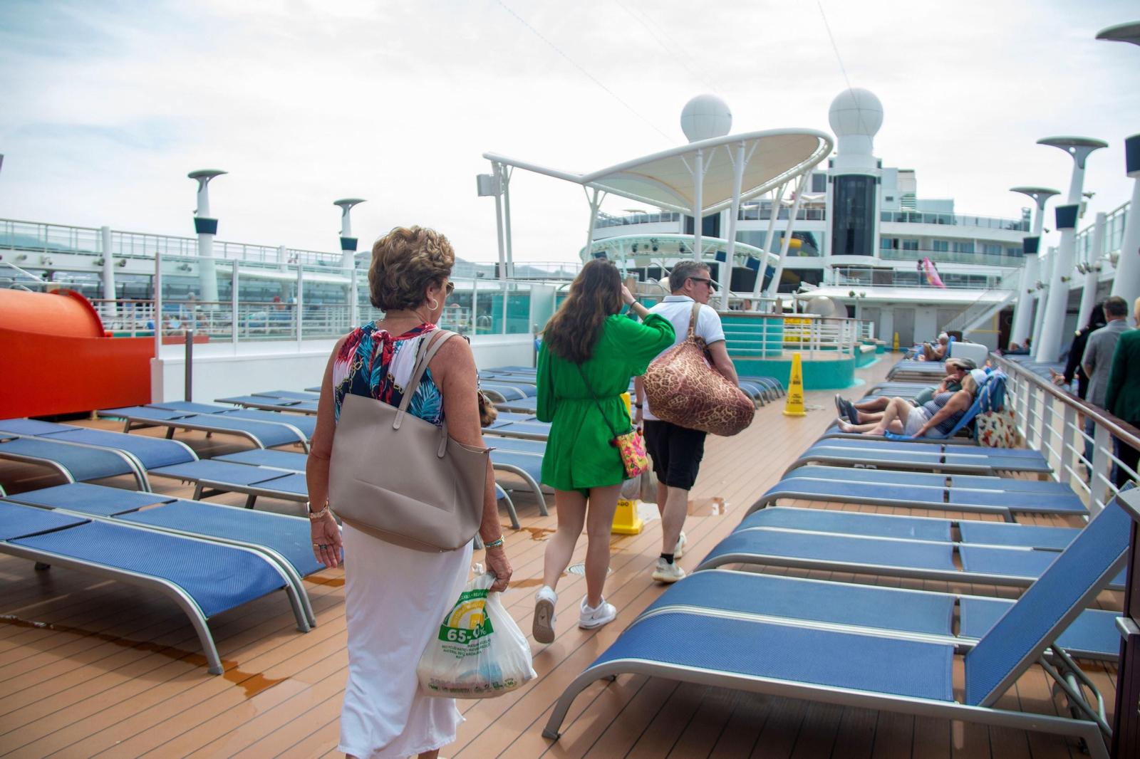 El puerto de Motril atraerá a más de 60.000 cruceristas y 39 buques para batir su récord en la temporada de cruceros