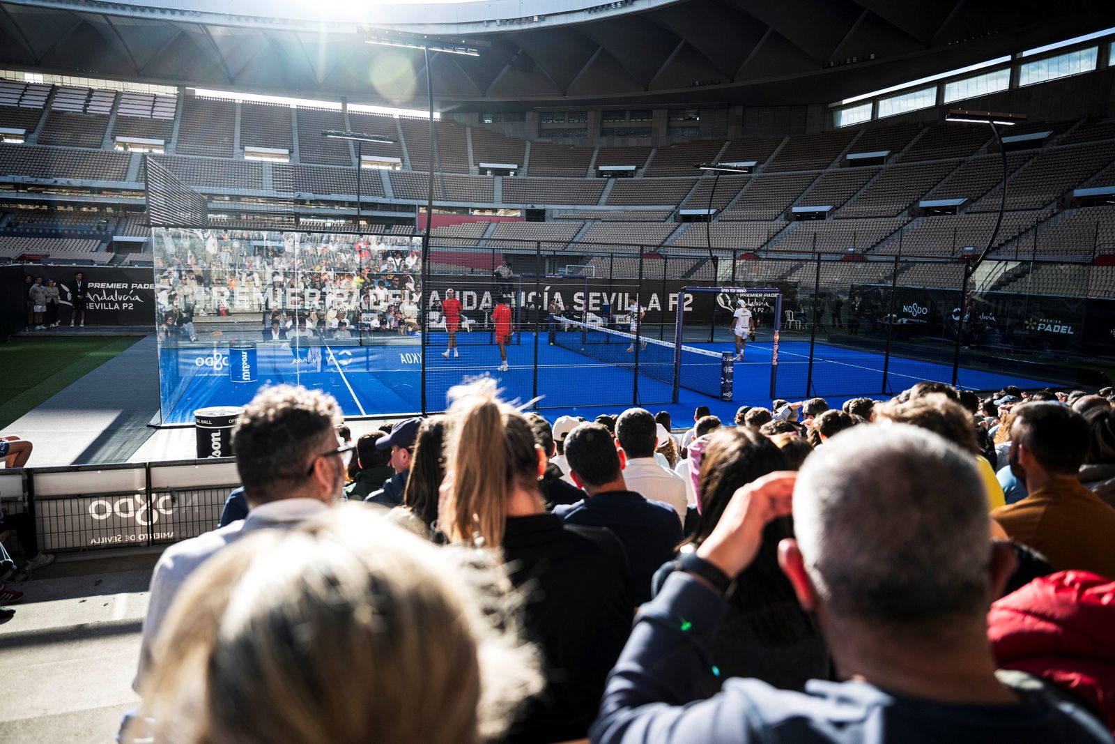 Las mejores fotos de la segunda jornada del pádel en el Estadio de la Cartuja