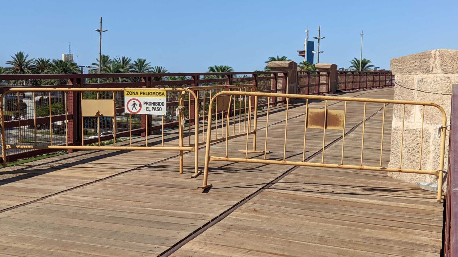 Continúa la valoración de los daños provocados en el Cable Inglés.