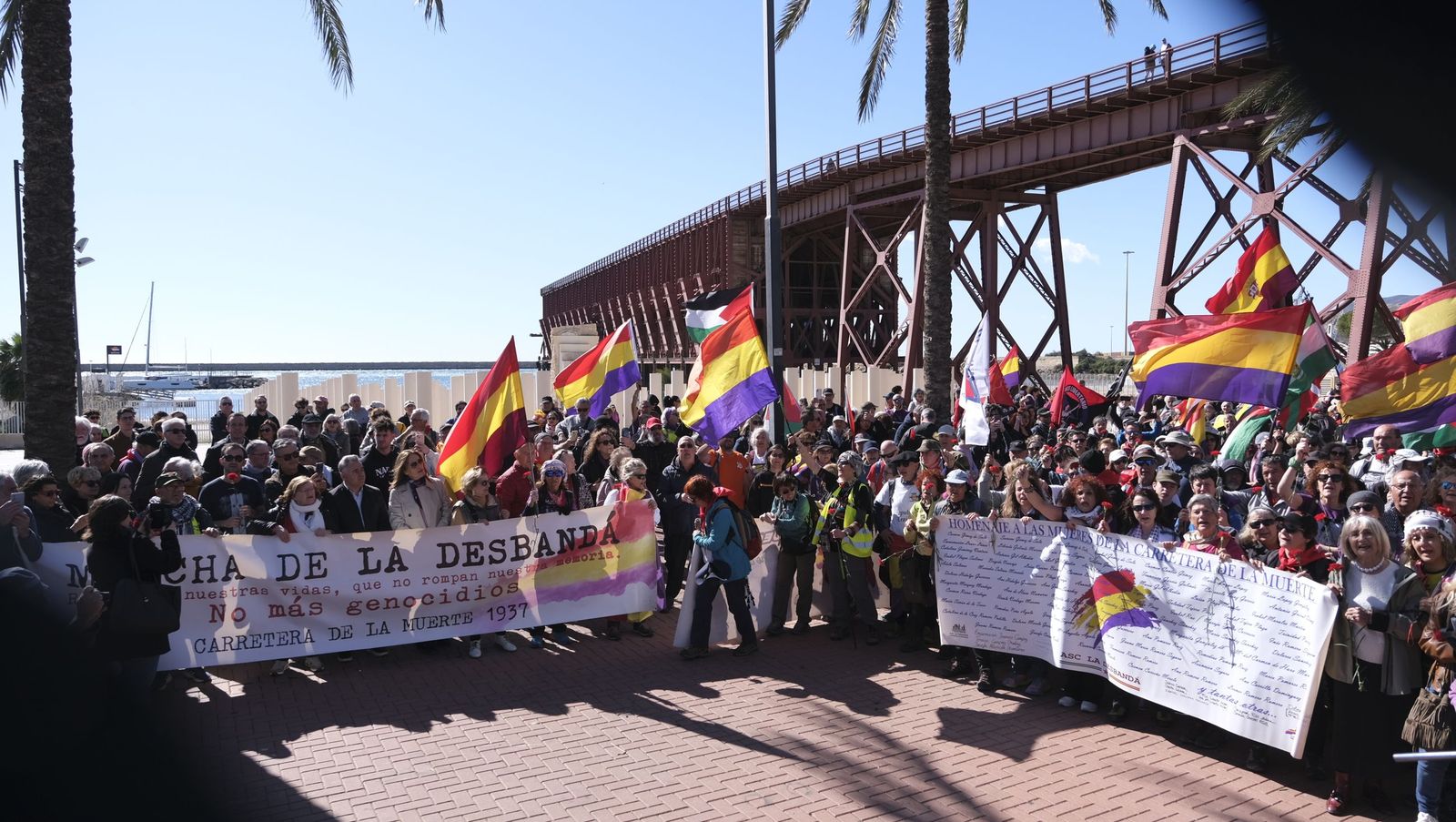 La Desbandá llega a Almería, en imágenes