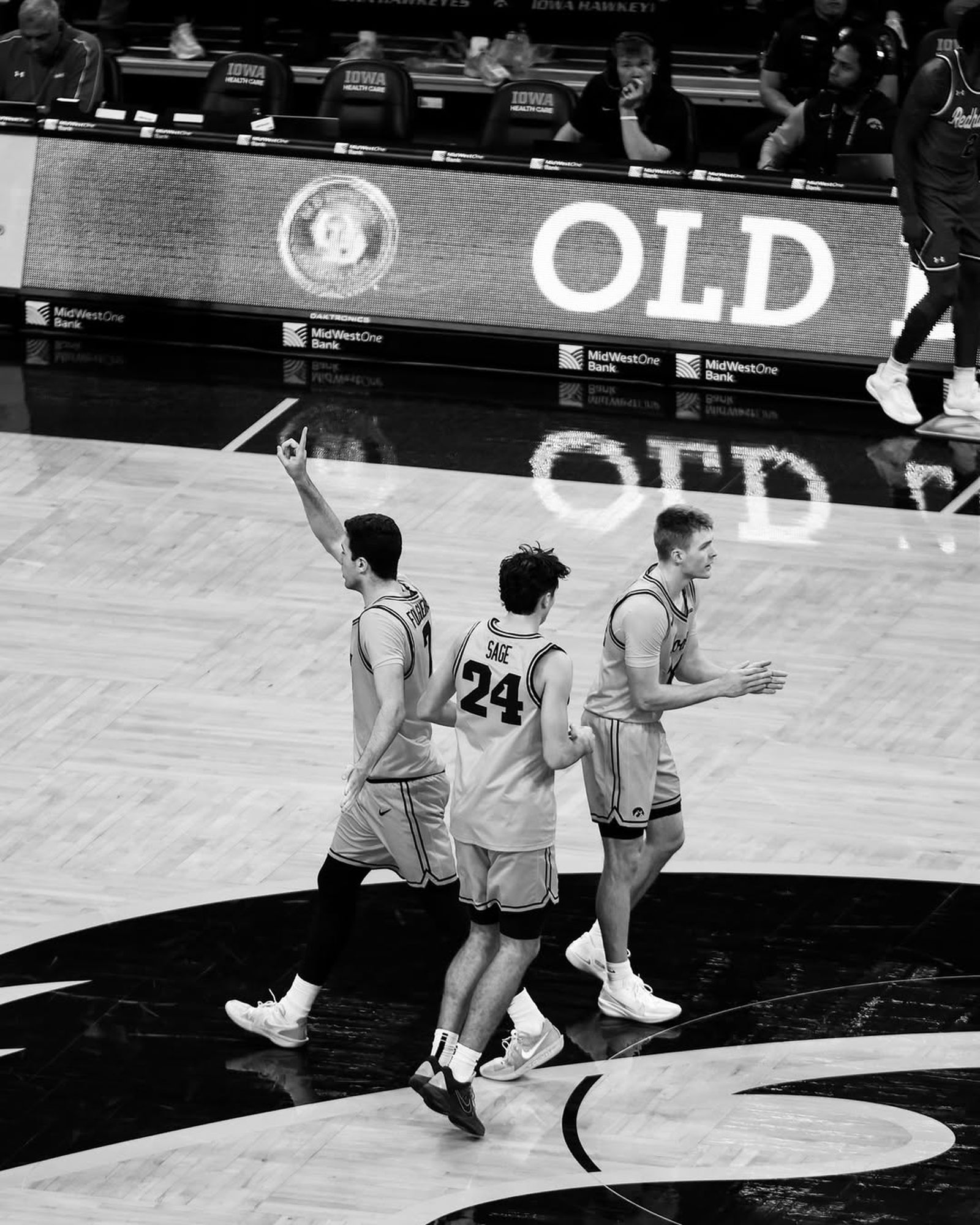 NCAA: Álvaro Folgueiras, 16 puntos y cinco rebotes para seguir haciendo ruido