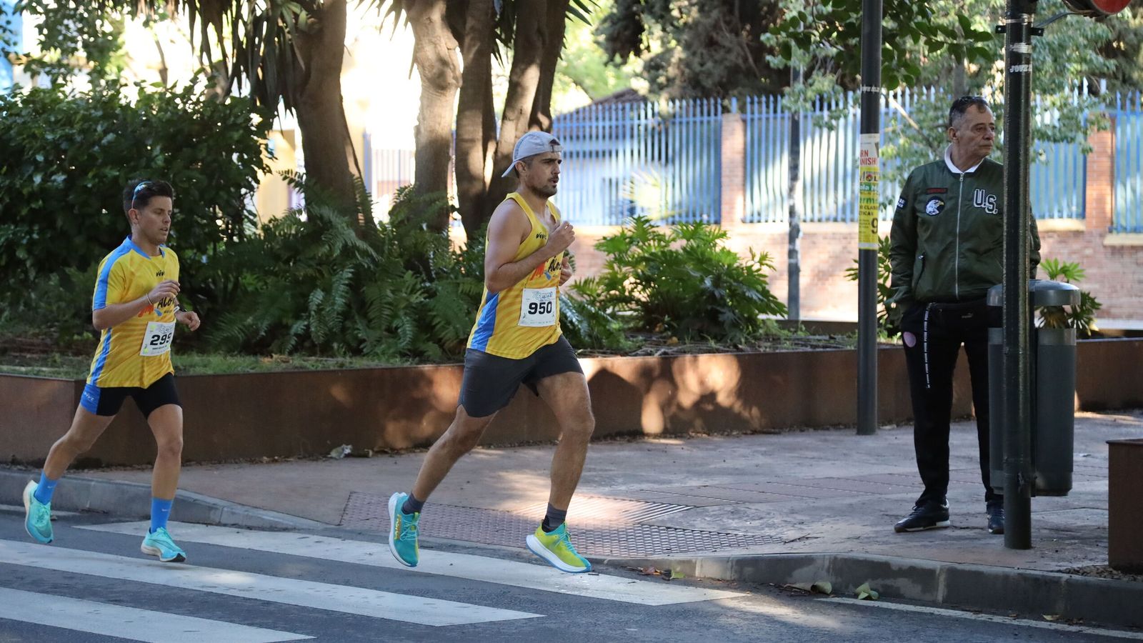 Búscate en las fotos de la Carrera de la Prensa en Málaga