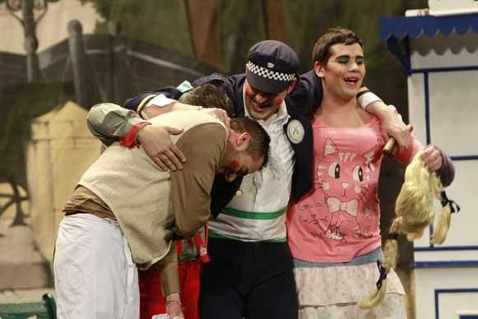 Cuarteto 'Si Emilio hablara' (3º premio)

Foto: Julio Gonzalez-Jesus Marin-Lourdes de Vicente