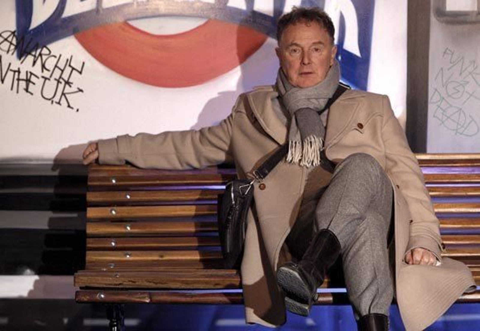 Muere Malcolm McLaren, el hombre que inventó el 'punk'