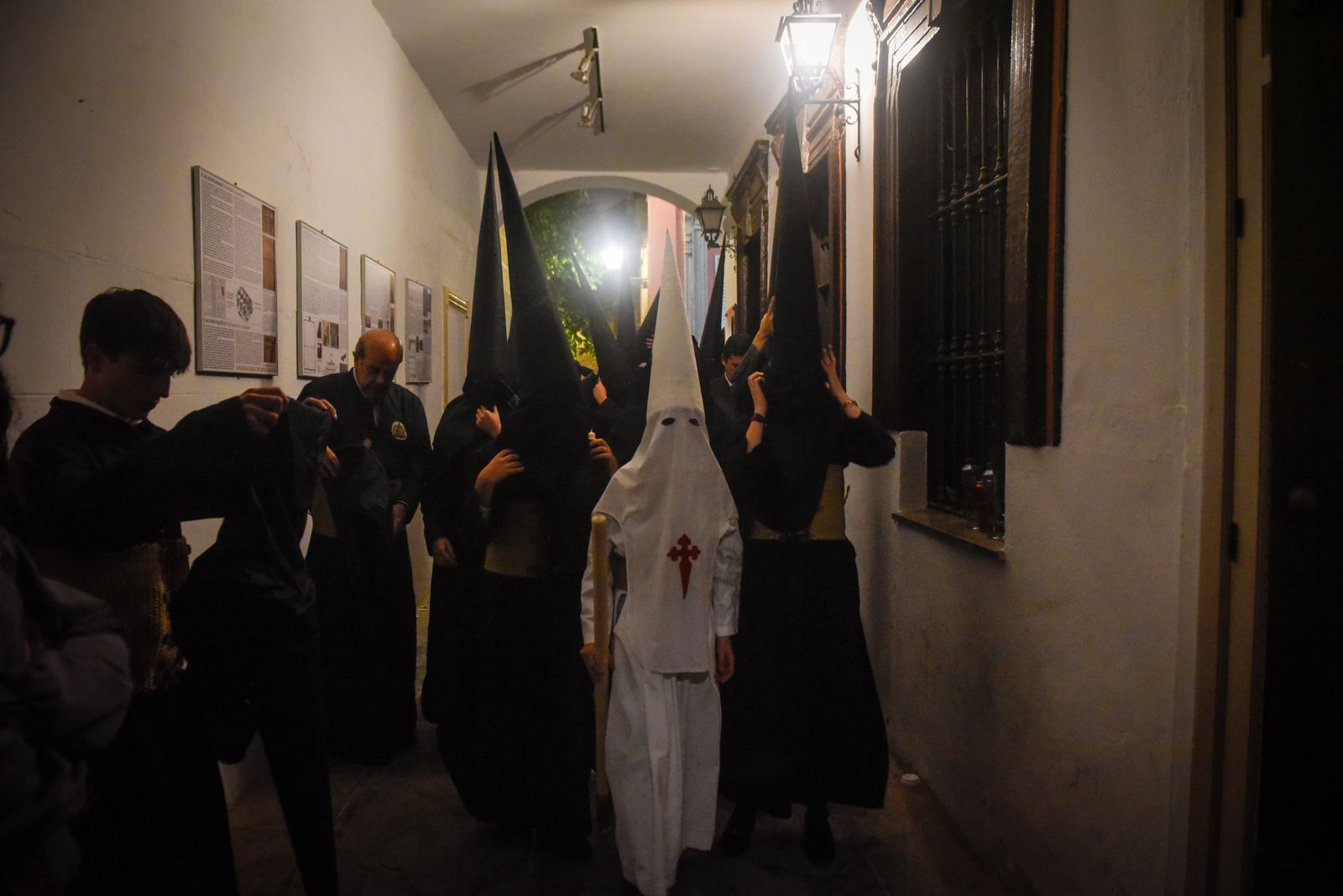 Las imágenes de la Hermandad de El Amor en la Semana Santa de Sevilla 2024