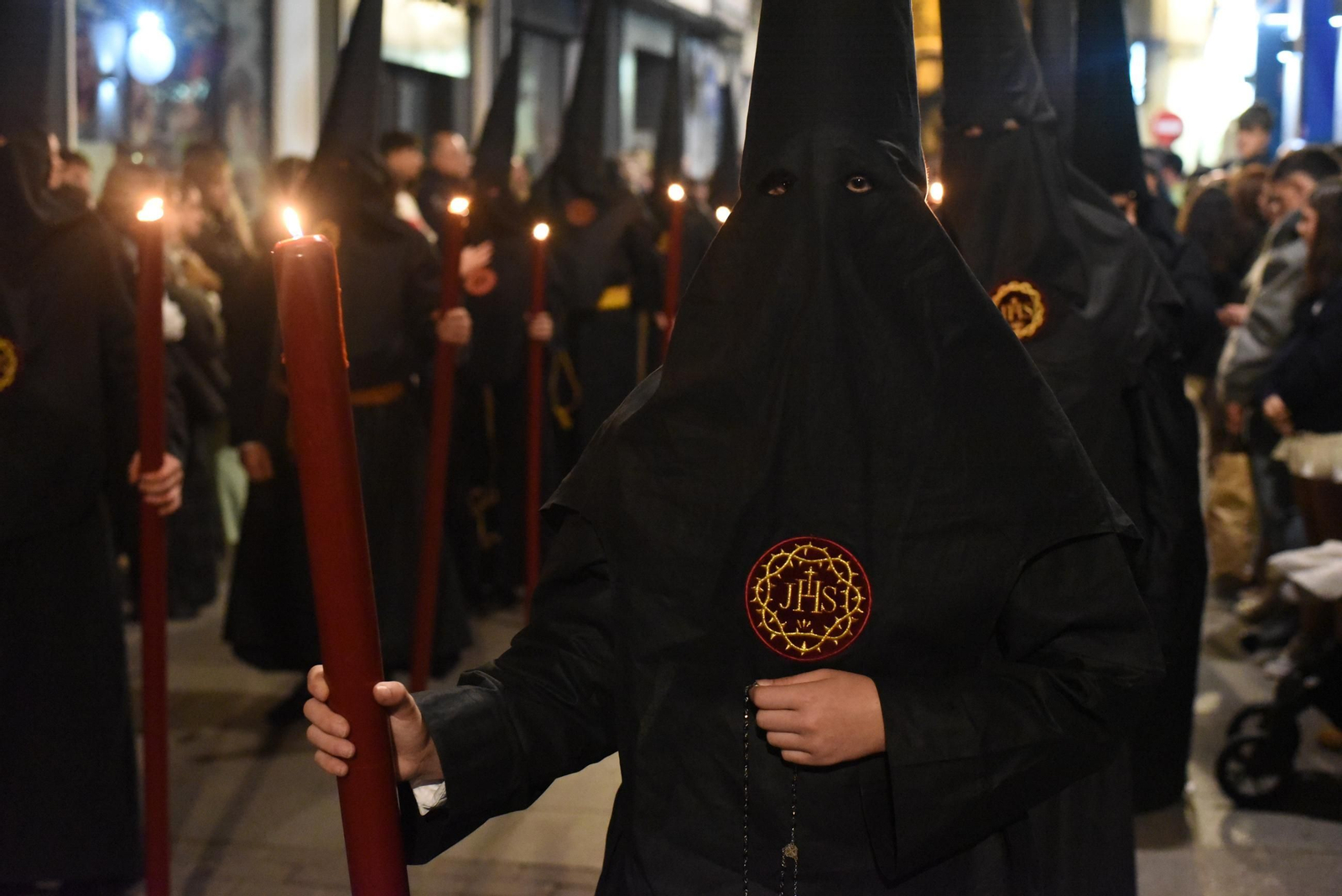 La procesión de la Buena Muerte en la Madrugada de Córdoba, en imágenes