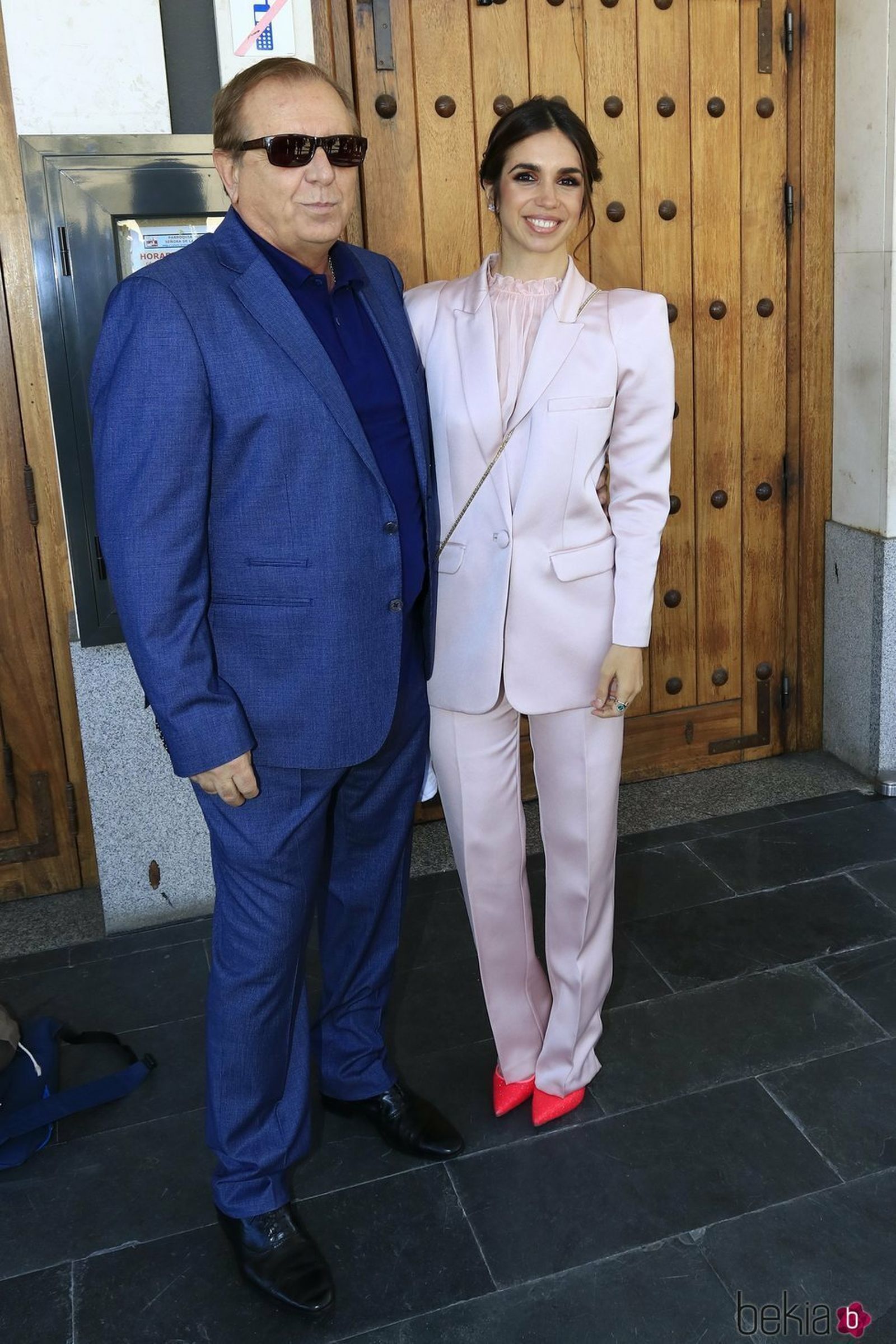 Elena con su padre, Guillermo Furiase.