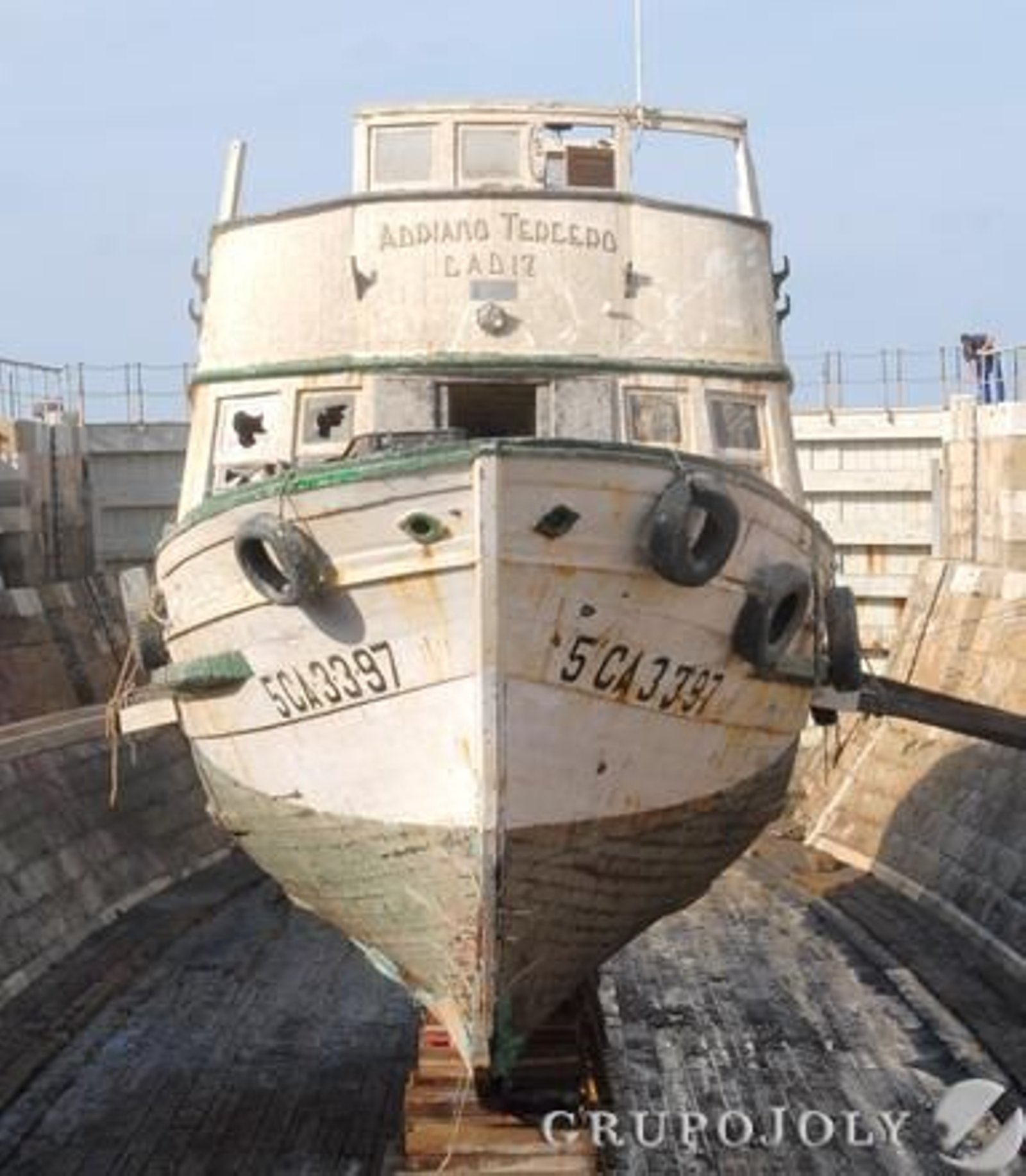 El Vaporcito se encuentra ya en el dique seco de los astilleros de San Fernando a la espera de una decisión sobre su futuro.

Foto: Elias Pimentel