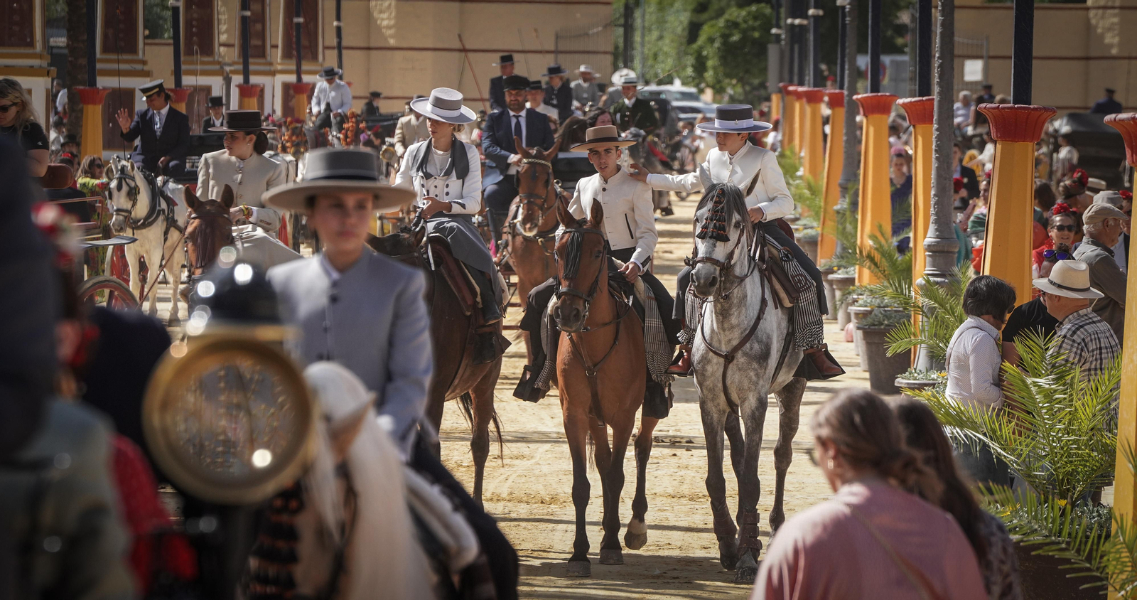 Imágenes del ambiente el domingo en la Feria de Jerez 2024