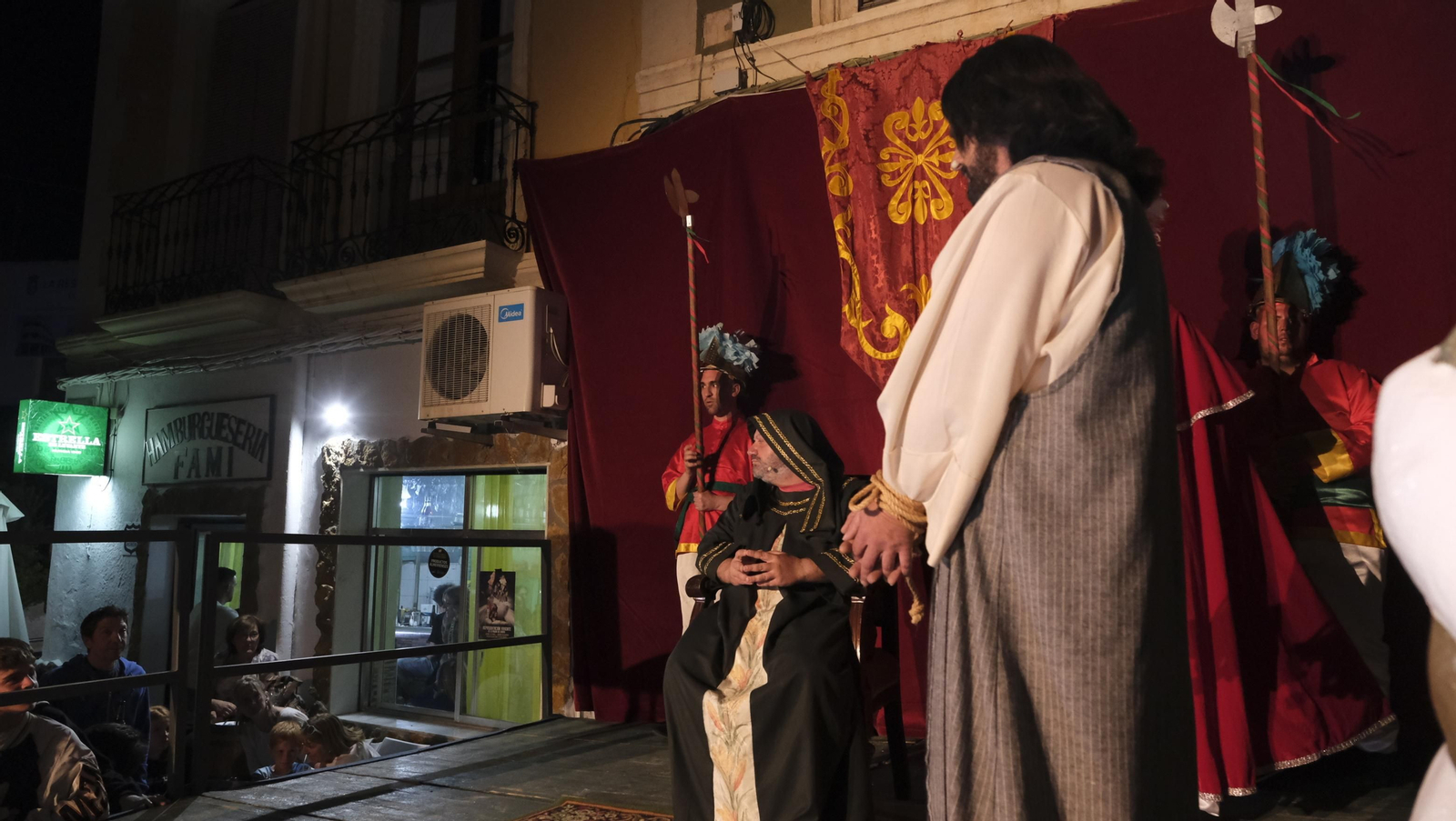 Imágenes de la Pasión Viviente en la Semana Santa de Gádor 2023