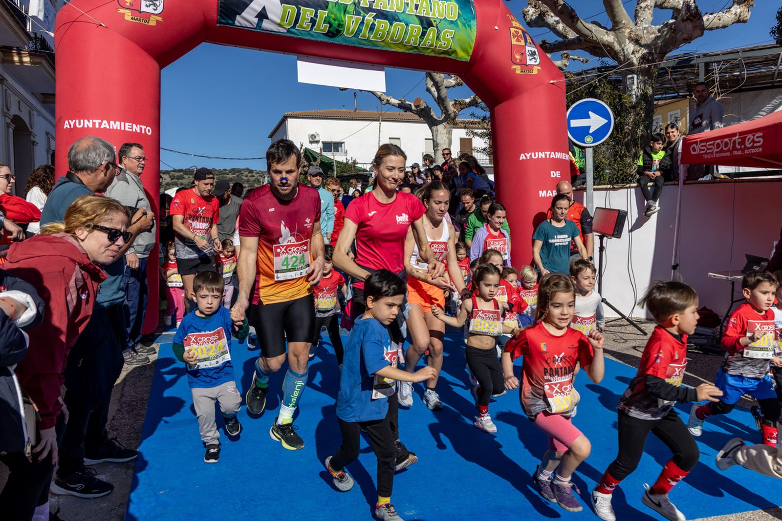 En imágenes: Atletas y aficionados vibran en el X Cross Pantano del Víboras (1)