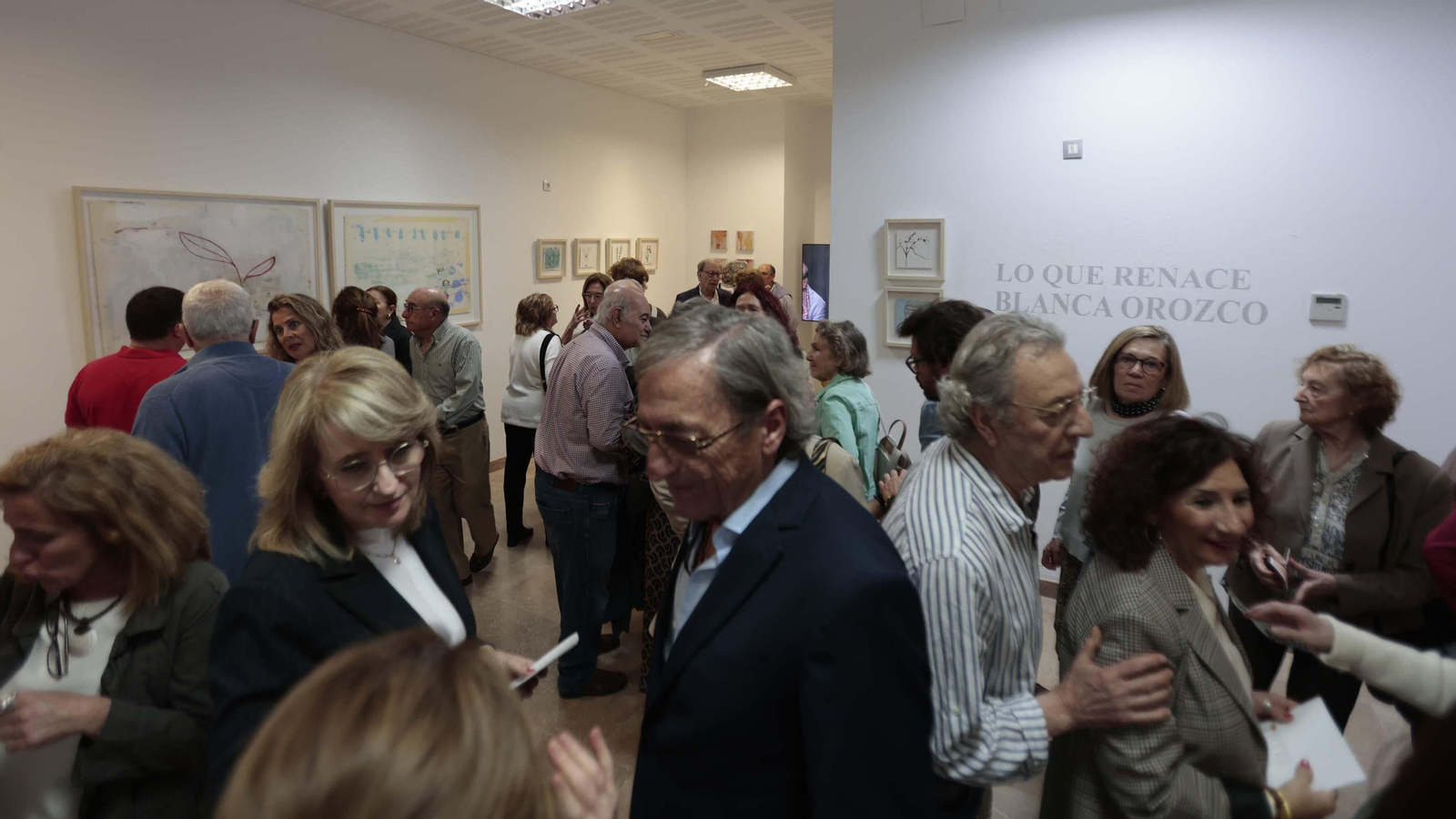 Las fotos de la inauguración de la exposición de Blanca Orozco "Lo que renace"