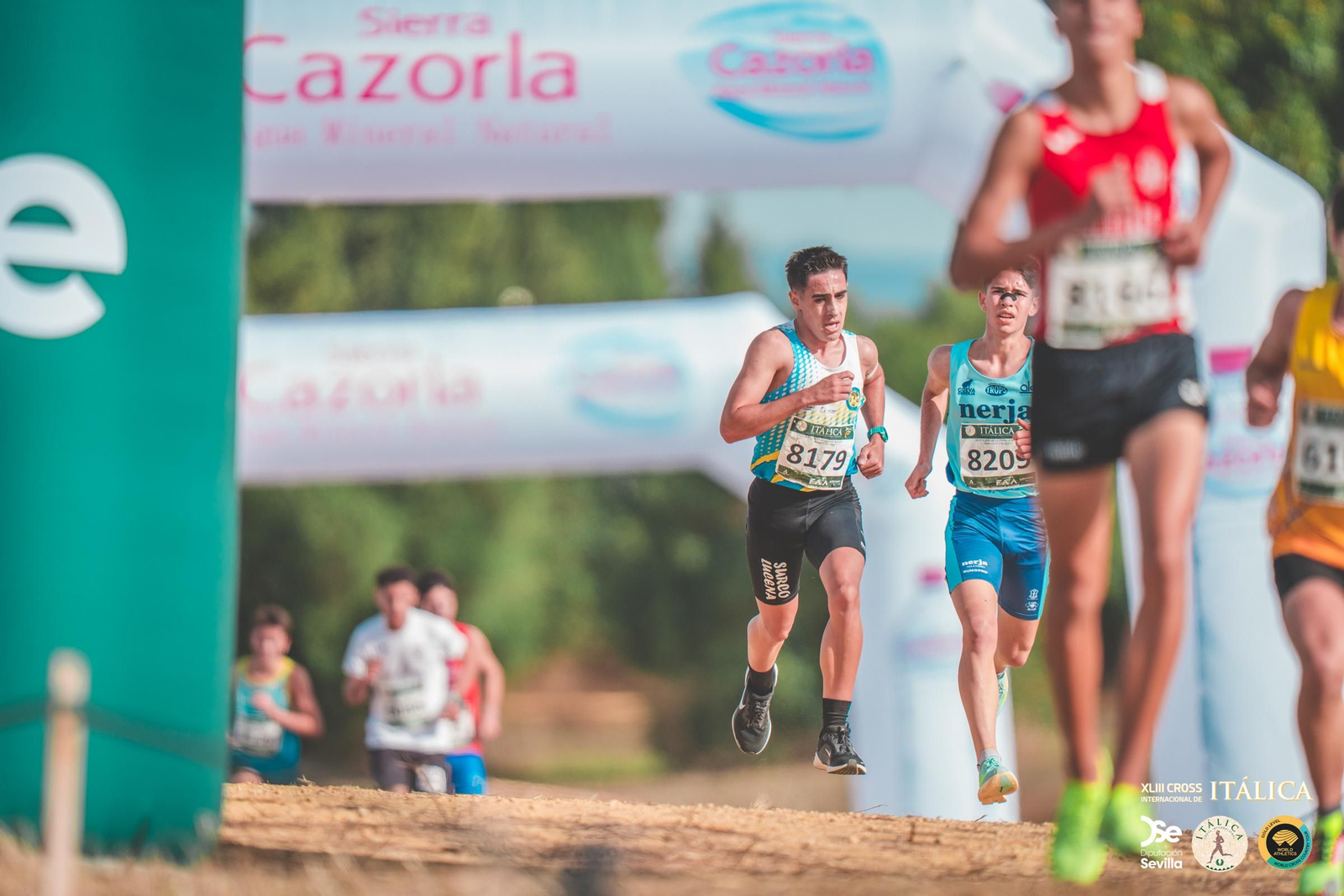 Búscate en las fotos del Cross de Itálica 2025 | 5