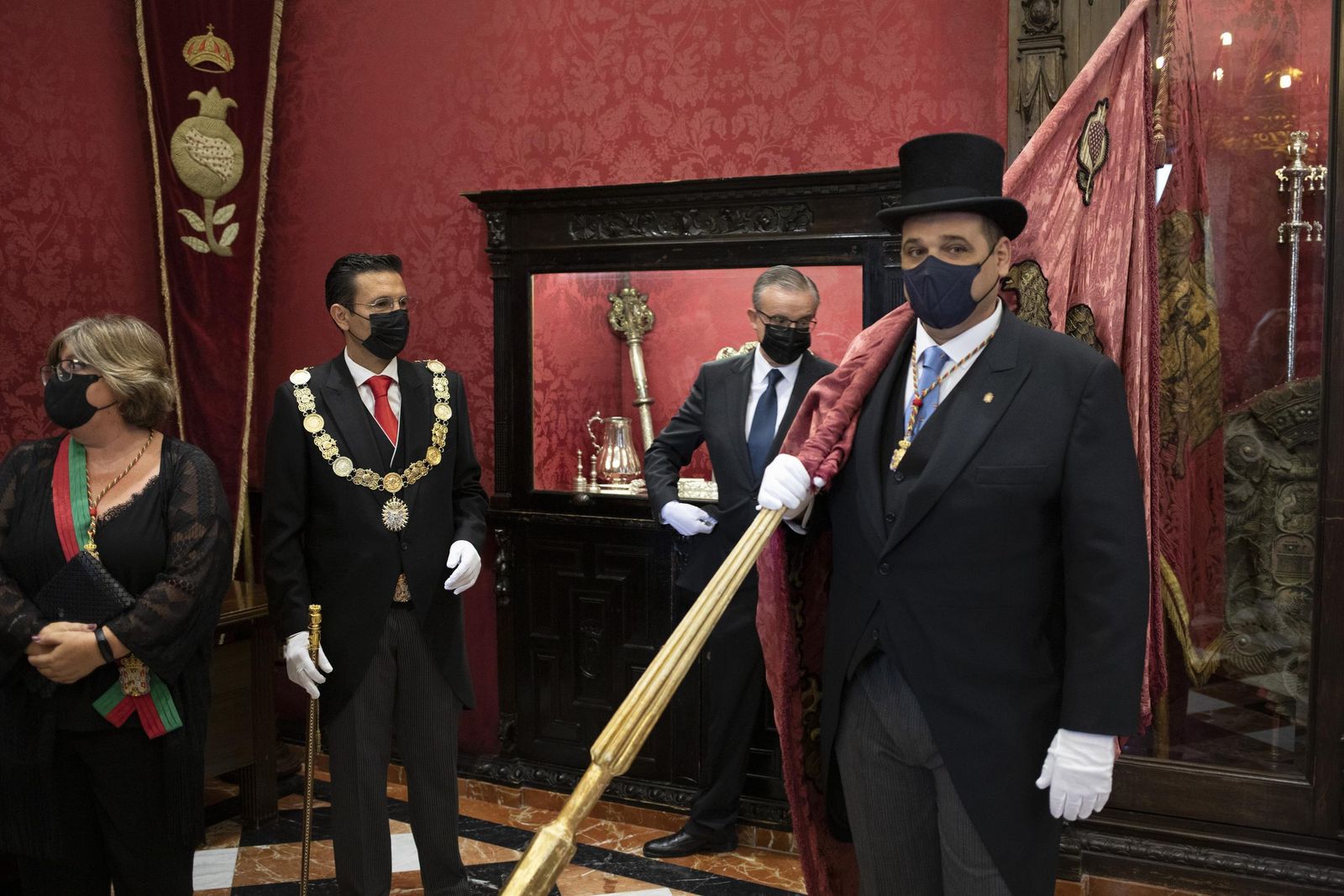 Fotos: Así transcurrió el Día de la Hispanidad en Granada