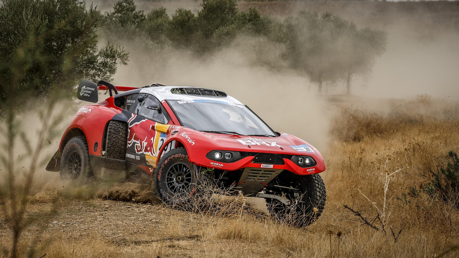 Andalucía Rally: las imágenes del 'Dakar' de Dos Hermanas | Día 2