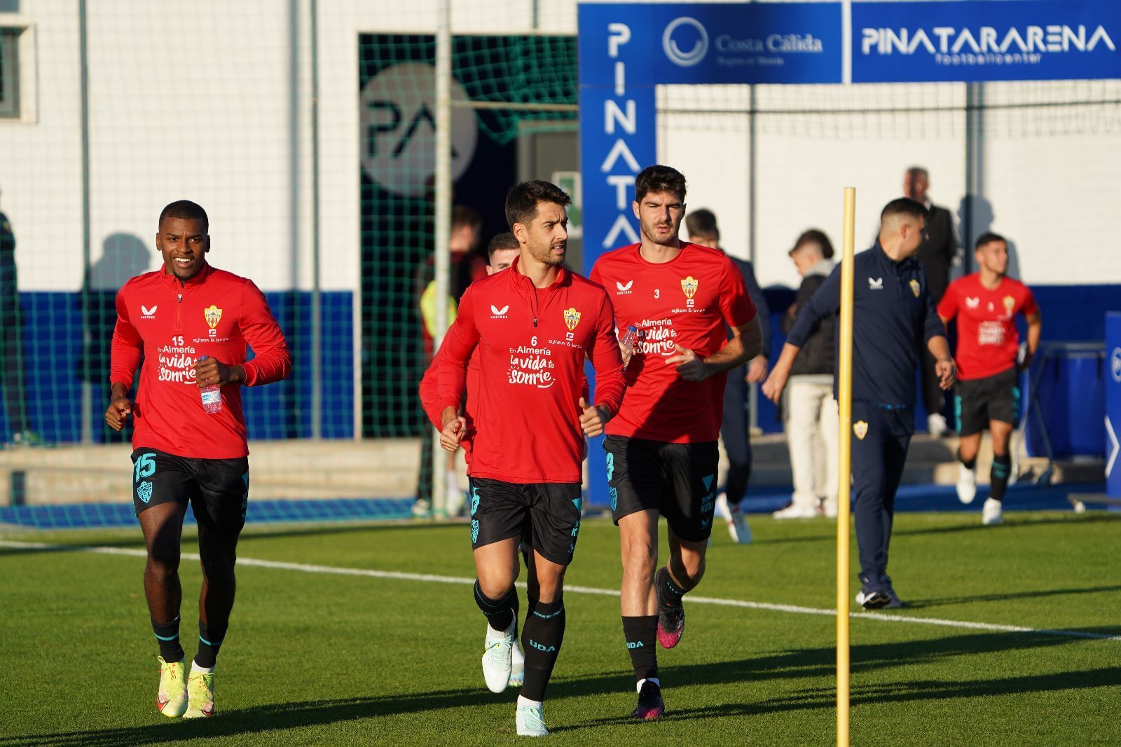 Las fotos del primer encuentro de la historia del Almería ante un rival italiano