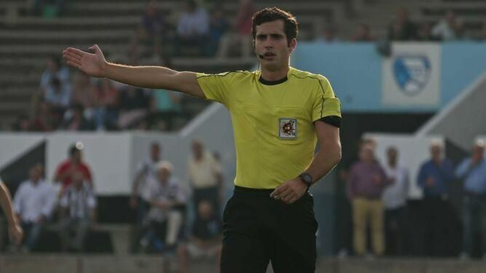 Guzmán Mansilla, en una de sus visitas al Municipal de La Línea