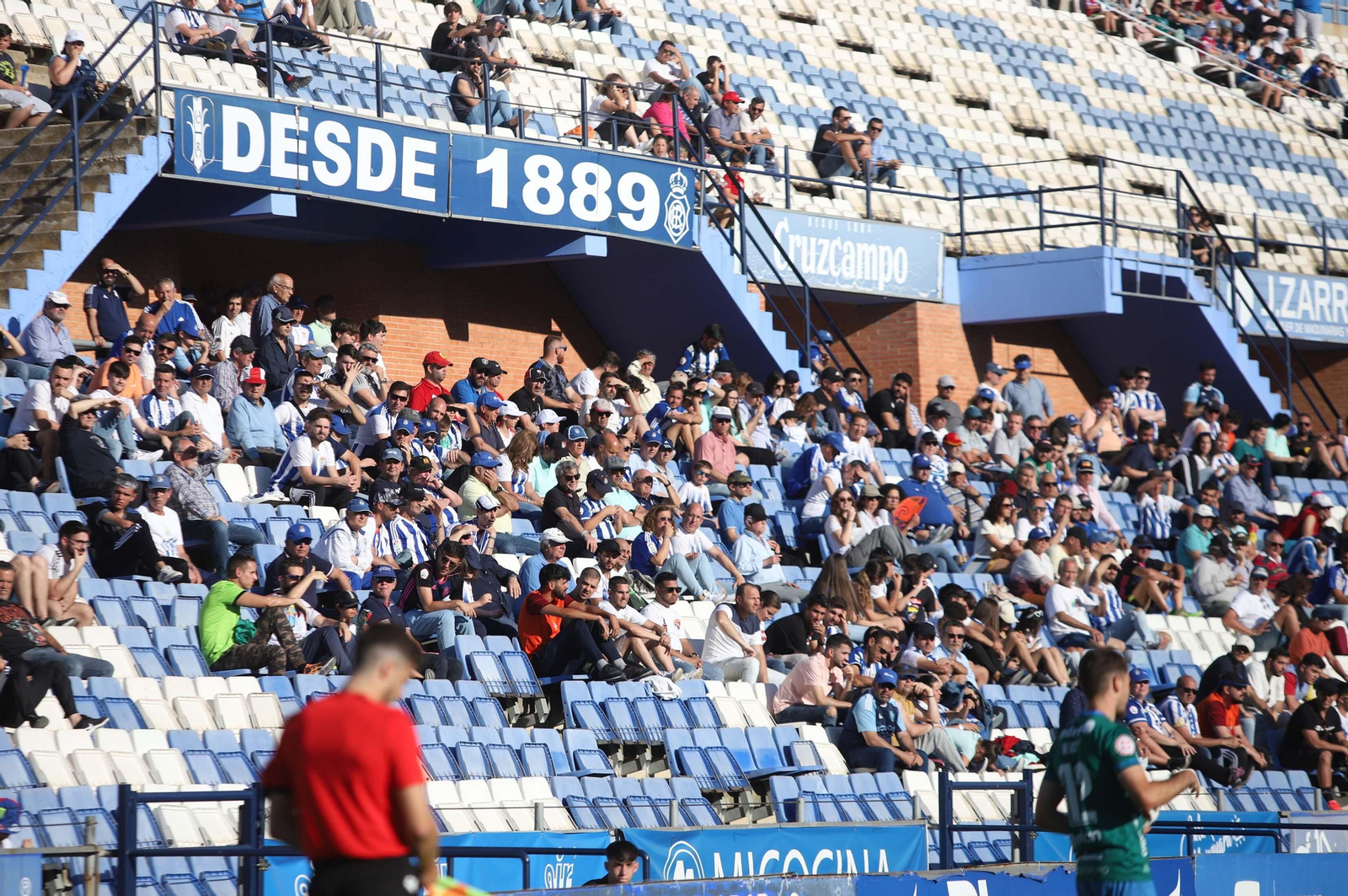 Imágenes del ambiente en el Recre-Jerez