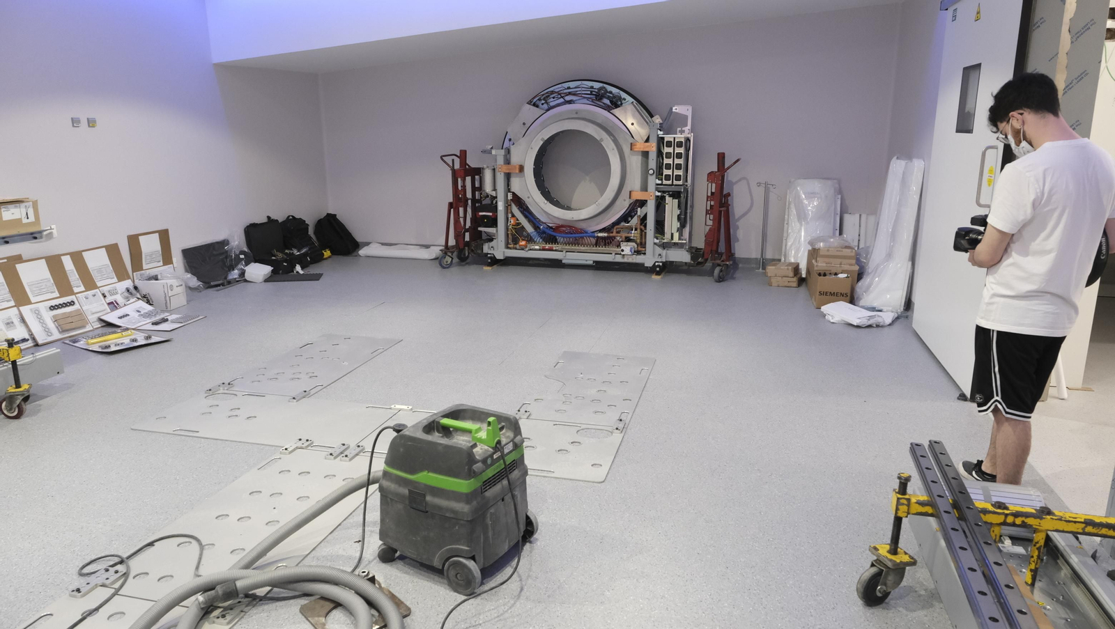 Instalación del nuevo PET-TAC en el Hospital Universitario Torrecárdenas