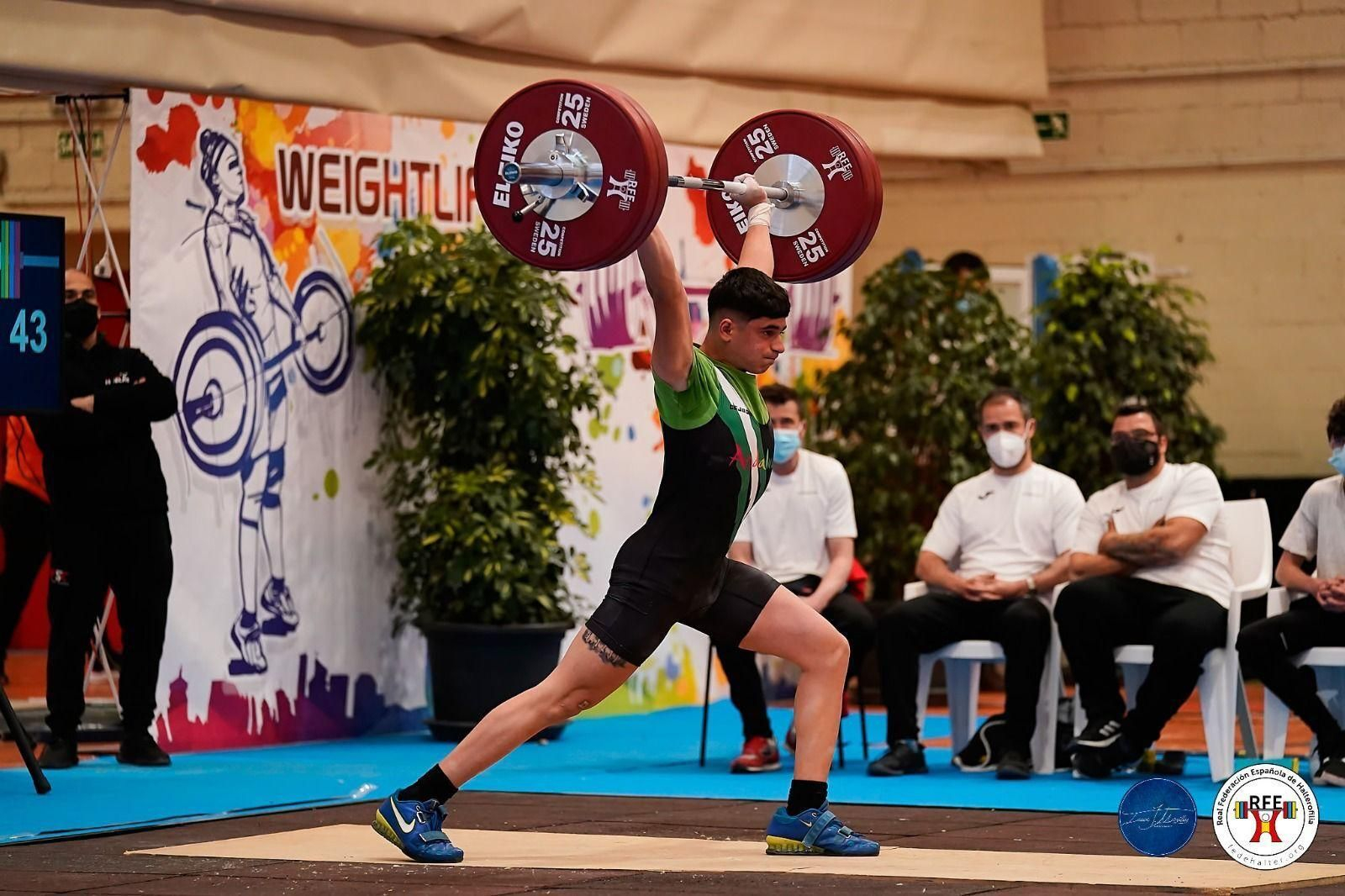 José María Pinzón, deportista del club Halterofilia Huelva 2013