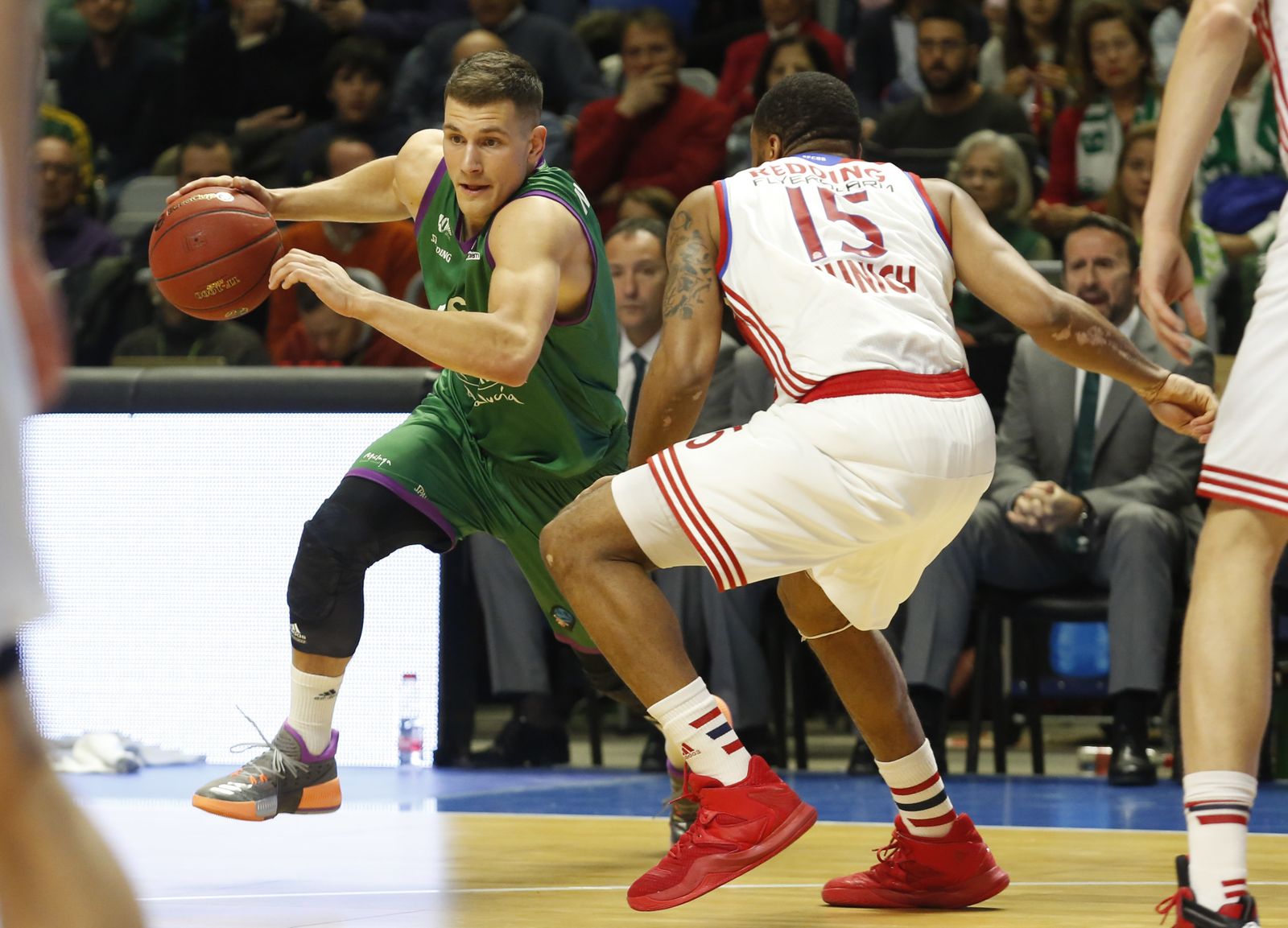 Imágenes del Unicaja-Bayern de Múnich