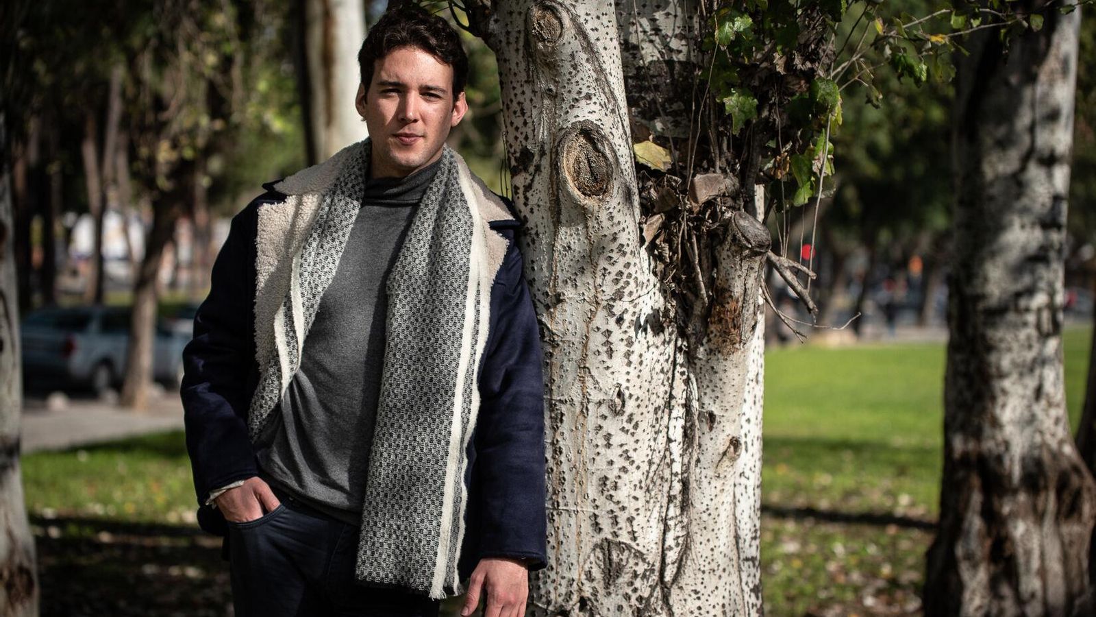 El artista maneja todo tipo de estilos musicales en este su primer álbum propio