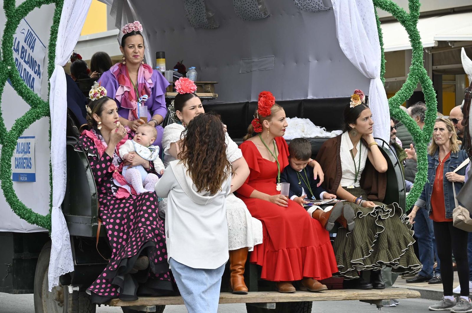 Imágenes de los carros de la Hermandad del Rocío de Huelva