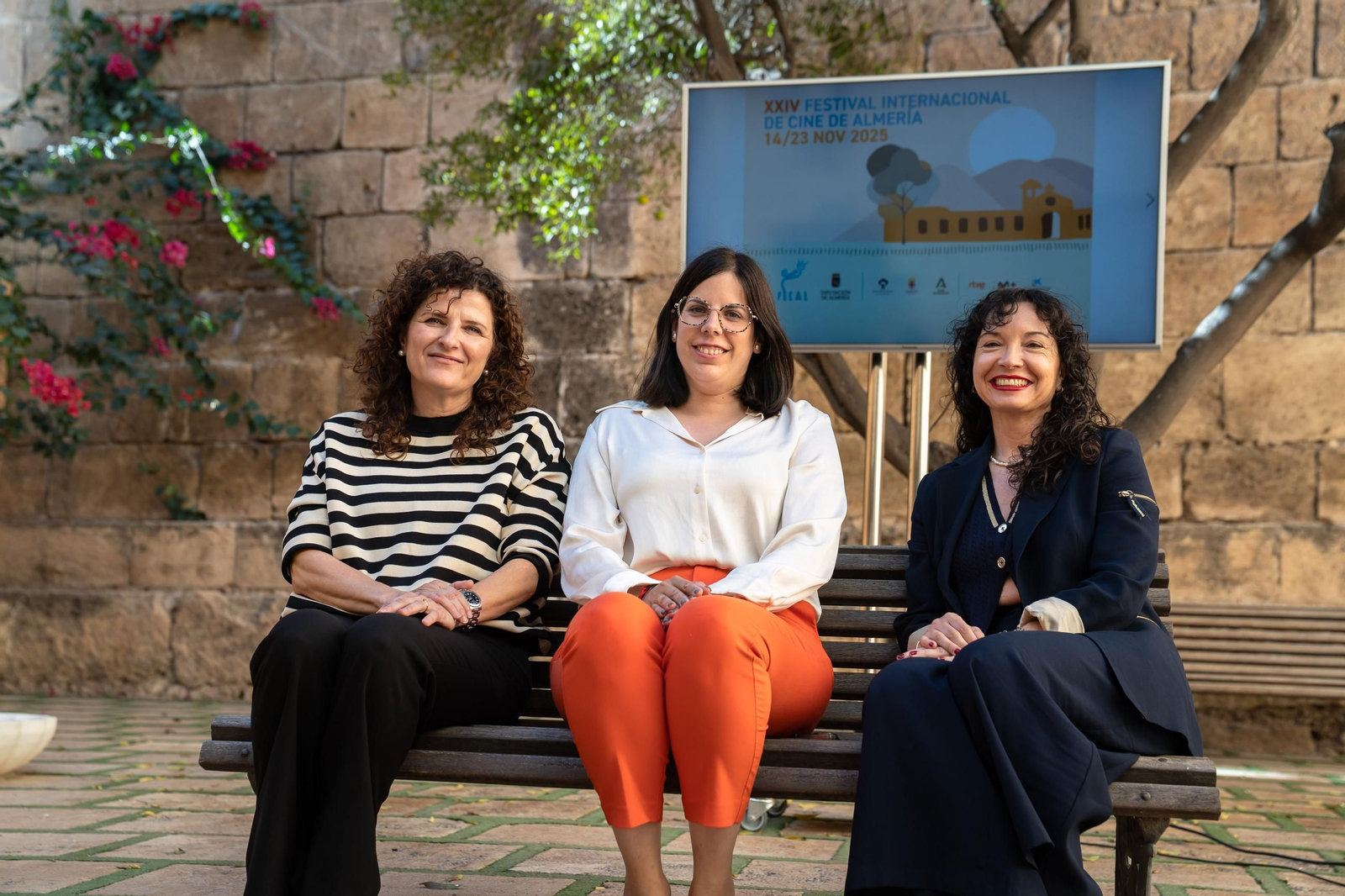 Patricia Maldonado, Almudena Morales y María del Mar Peláez.