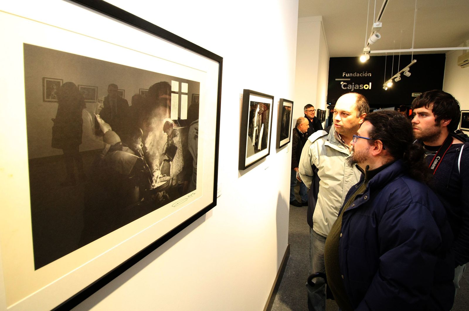 Latitudes. Exposiciones de Alberto Korda y de Pedro Luis Raota