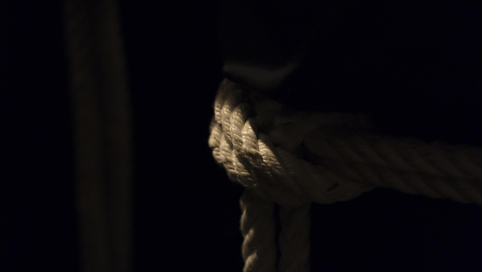 Procesión del Perdón en Almería, en imágenes