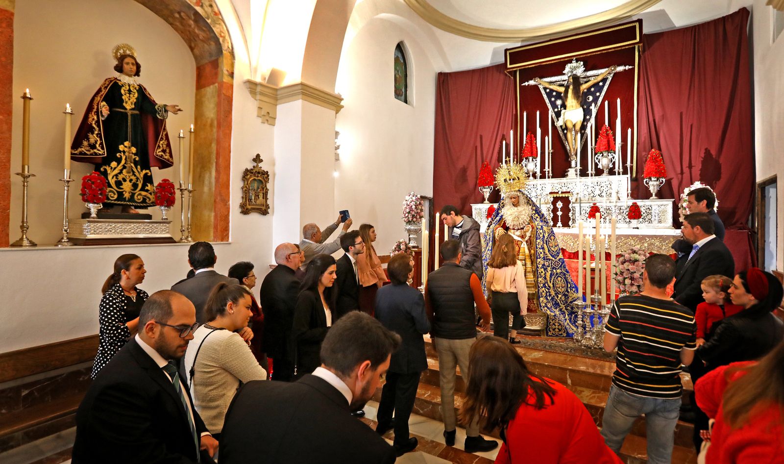 Imágenes de 'Besamanos' del Domingo 31 de marzo