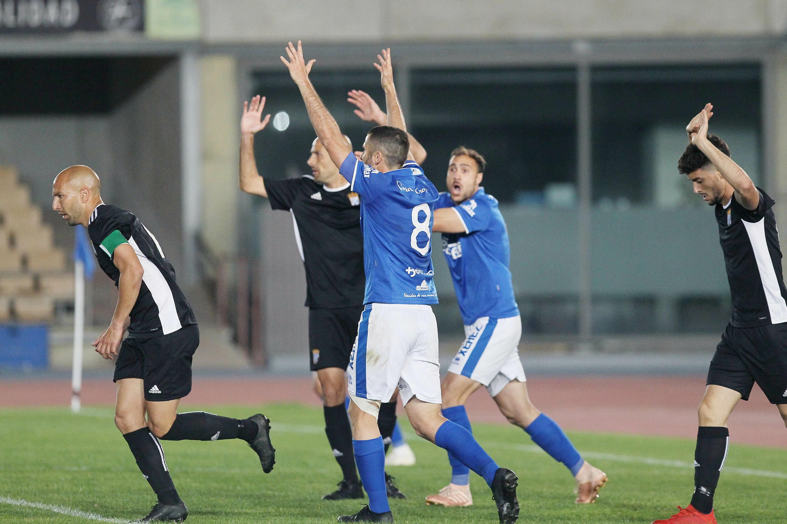 Imágenes del derbi Xerez FC-Xerez CD