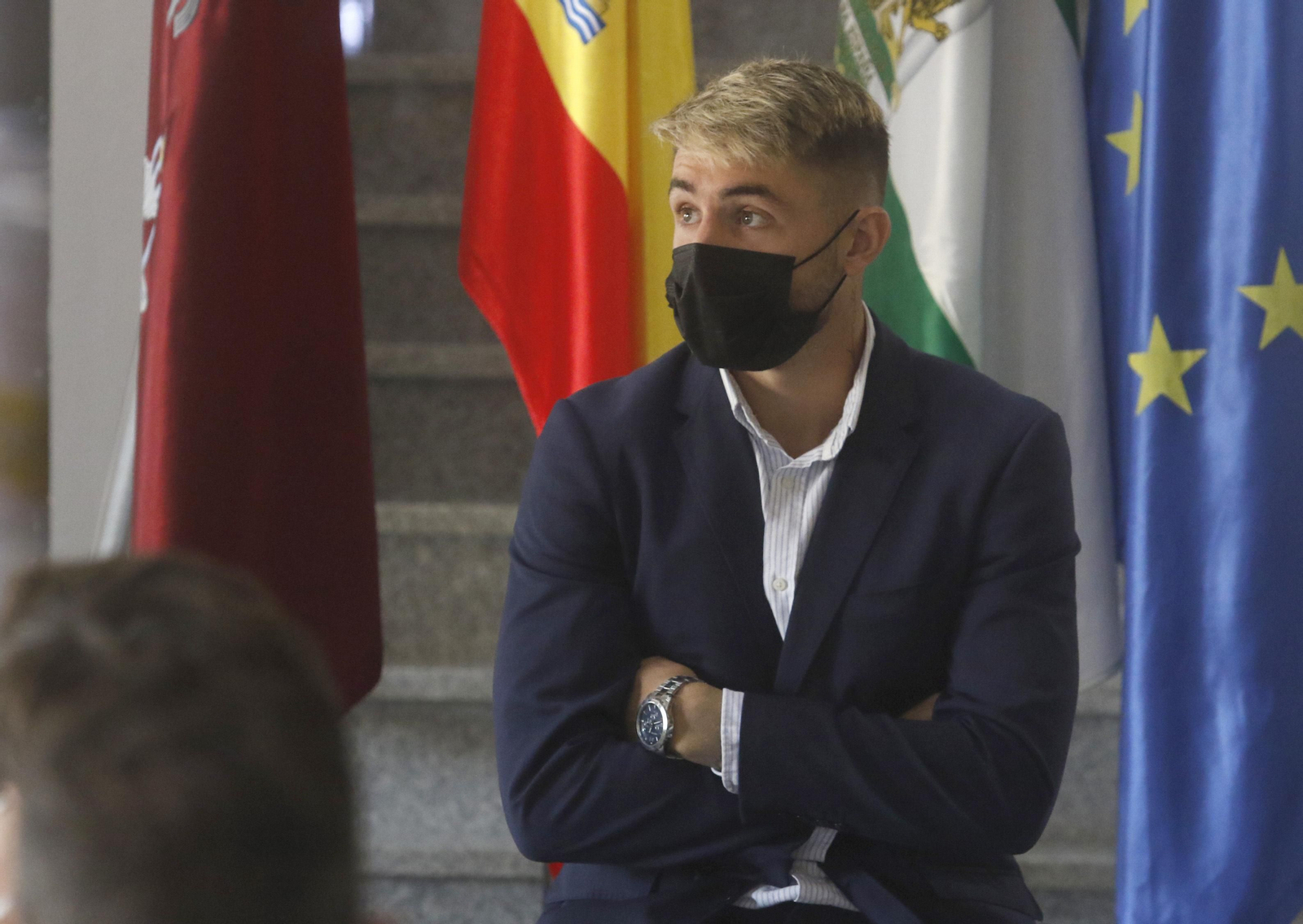 La presentación de Antonio Casas como jugador del Córdoba CF, en imágenes