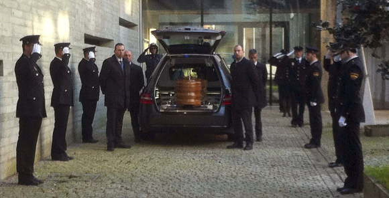 La agente muerta en el atraco recibe la Medalla de Oro al Mérito a título póstumo