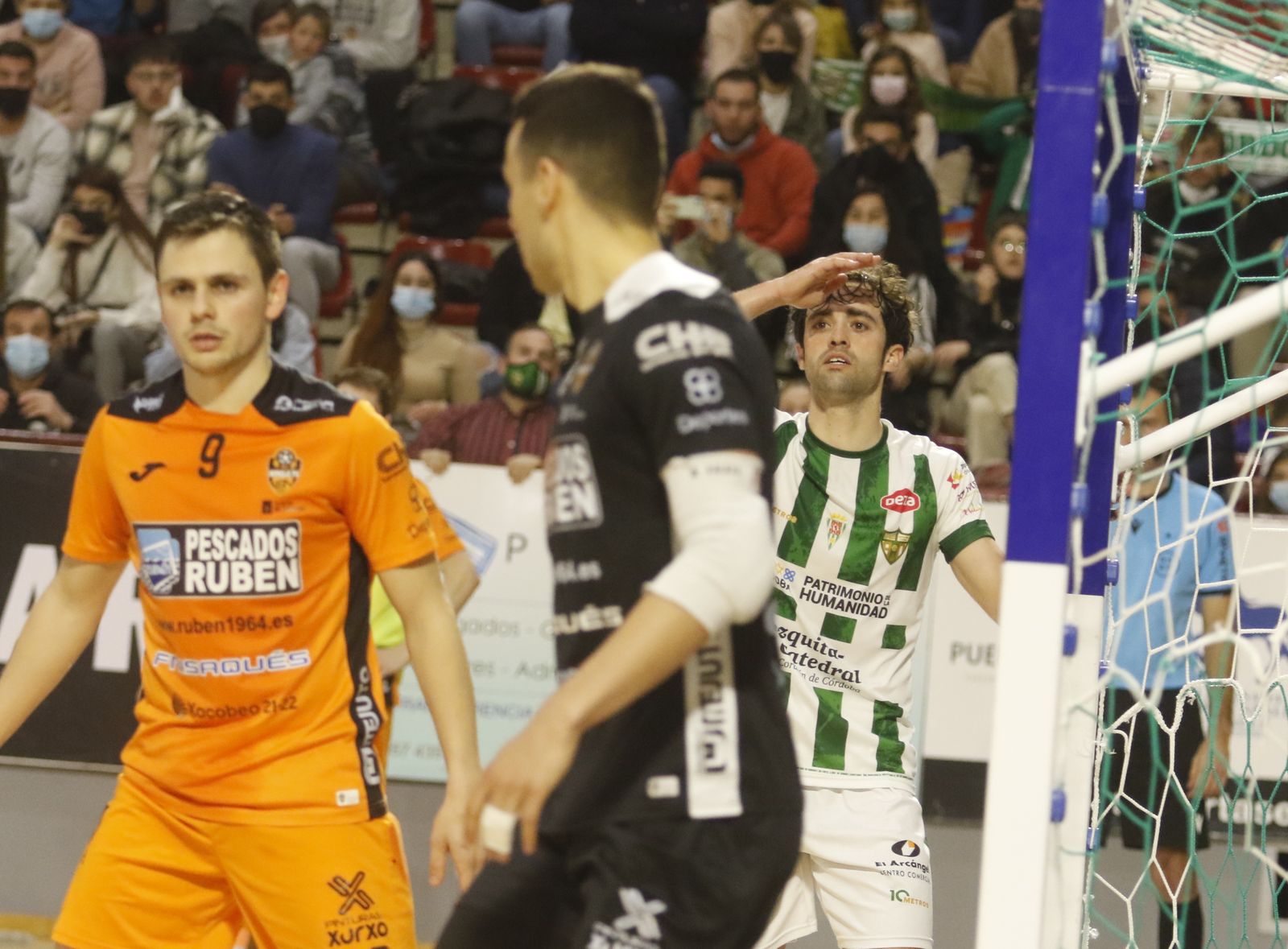 Las imágenes de la victoria del Córdoba Futsal ante el Burela