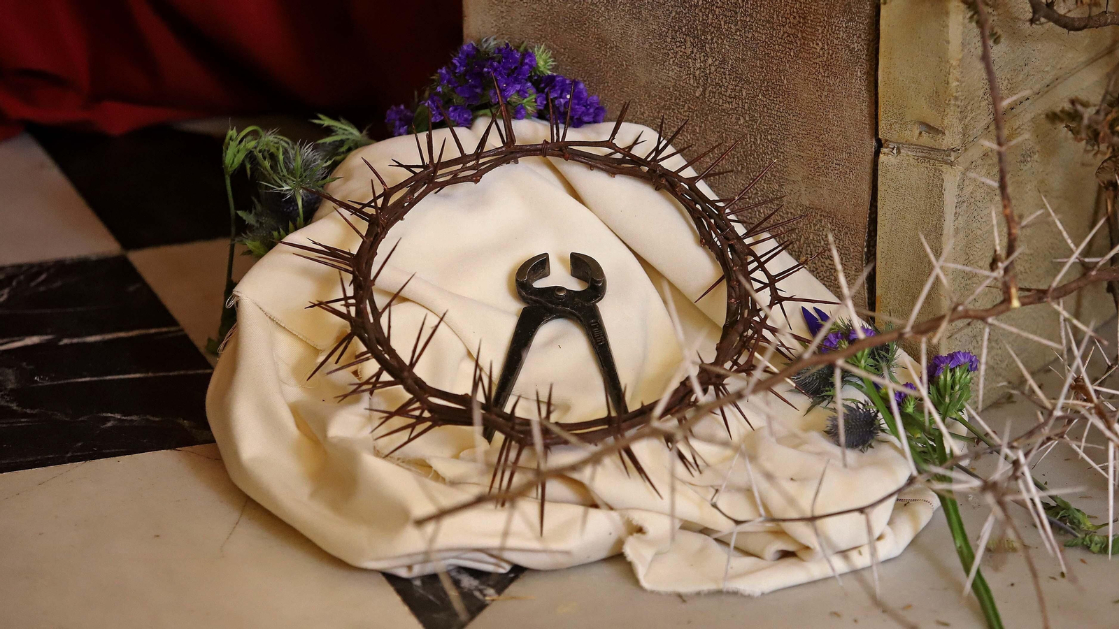 Fotos del Lunes Santo en Algeciras: La Columna