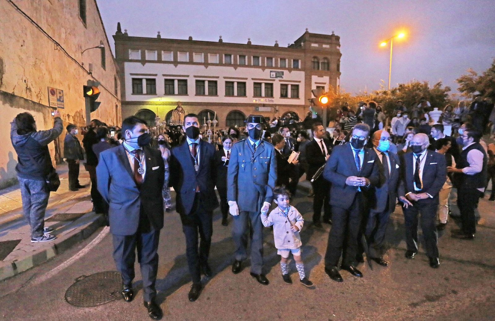 Intensa jornada cofrade en Jerez a pesar de la lluvia