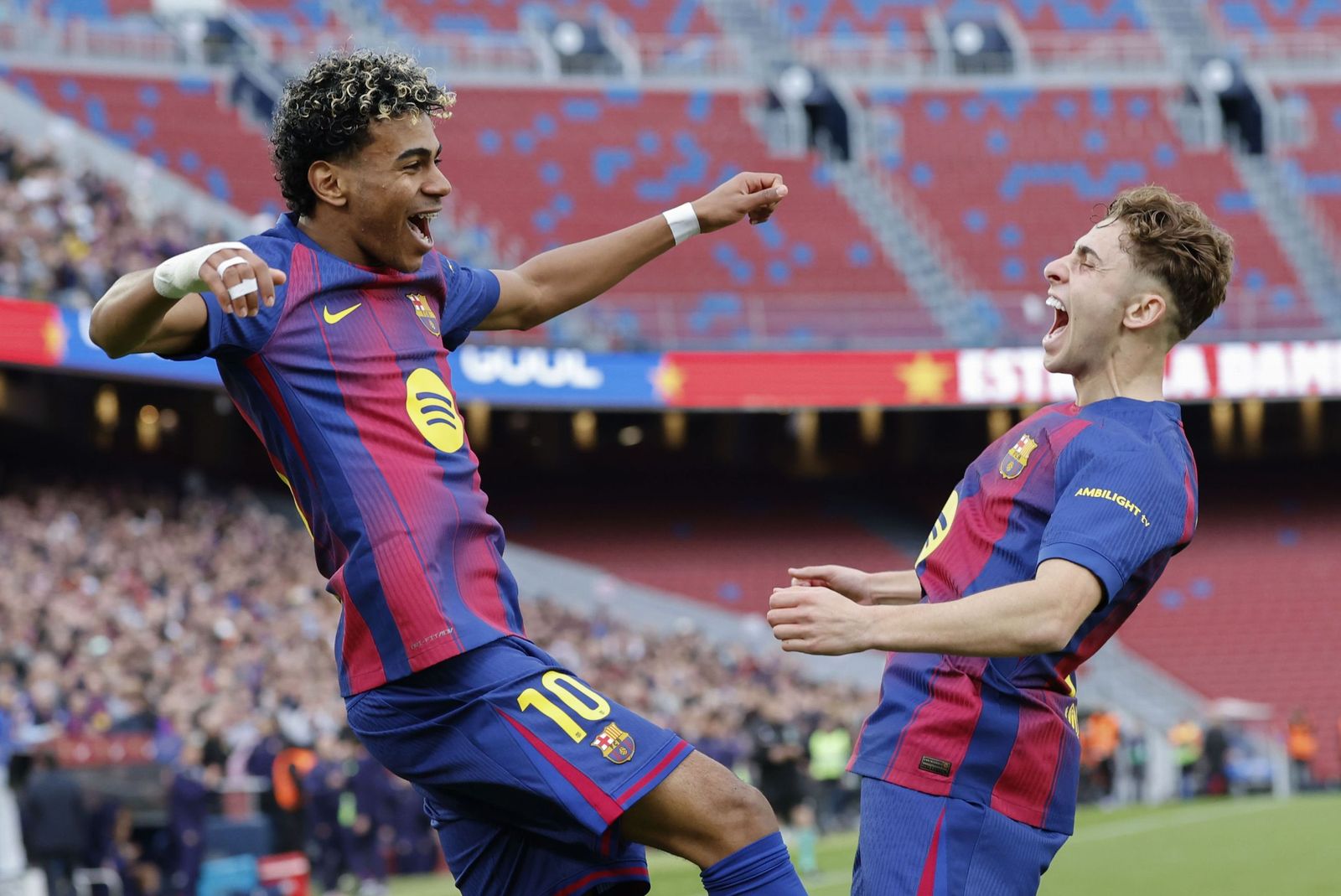 Las fotos del Barcelona-Villarreal en la gran tarde de Lamine